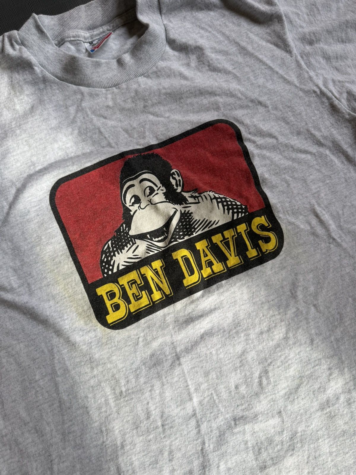 Ben Davis Vintage 1990s Ben Davis Gorilla Logo Tee Gray Medium 90s Size US L / EU 52-54 / 3 - 2 Thumbnail