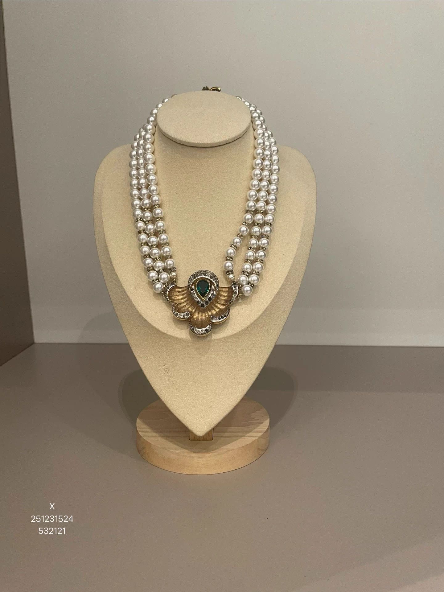 Other Vintage Rare One-of-a-Kind Necklace Size ONE SIZE - 1 Thumbnail