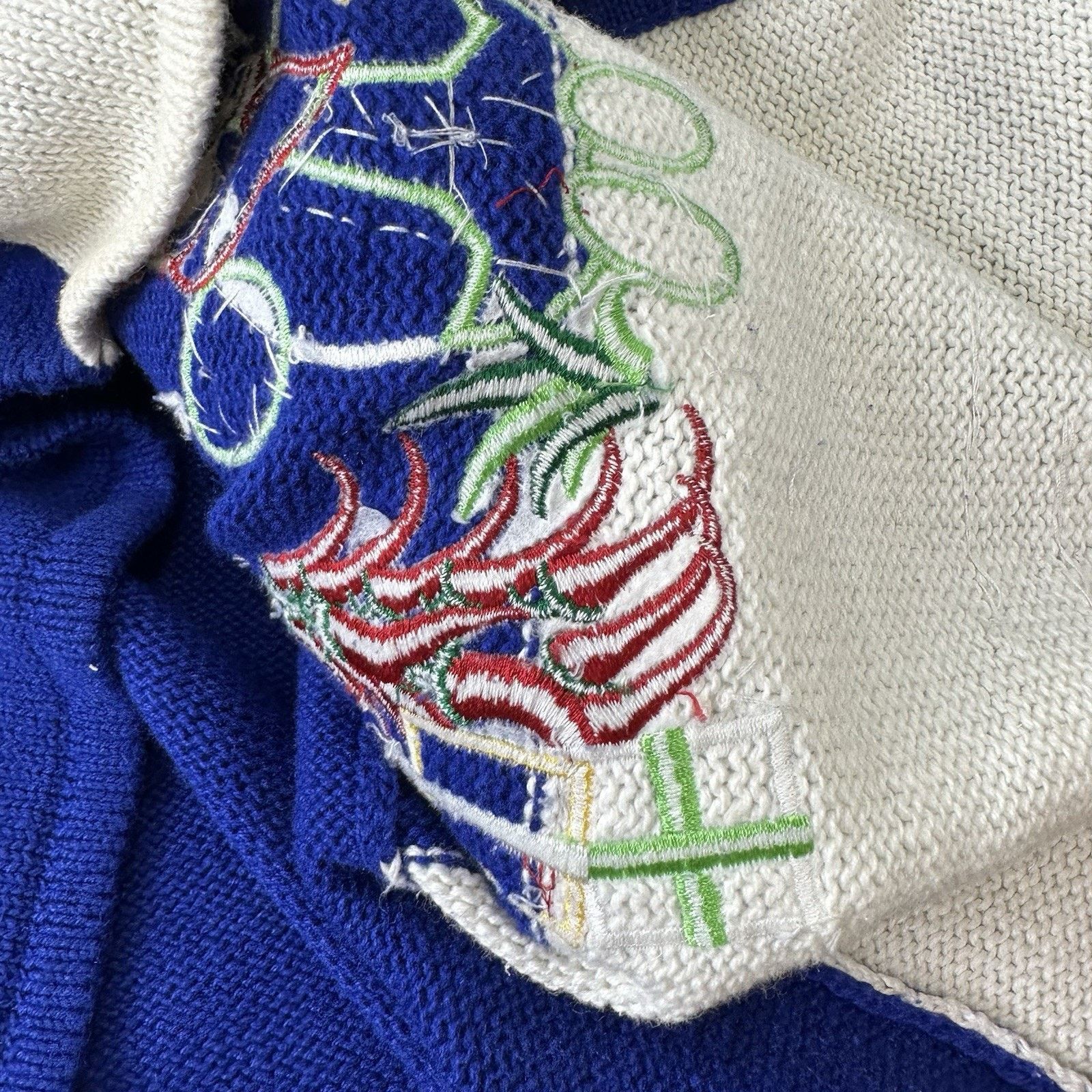 Other Crystal Kobe Womens Cactus Christmas Sweater Size S vintage Size S / US 4 / IT 40 - 10 Thumbnail