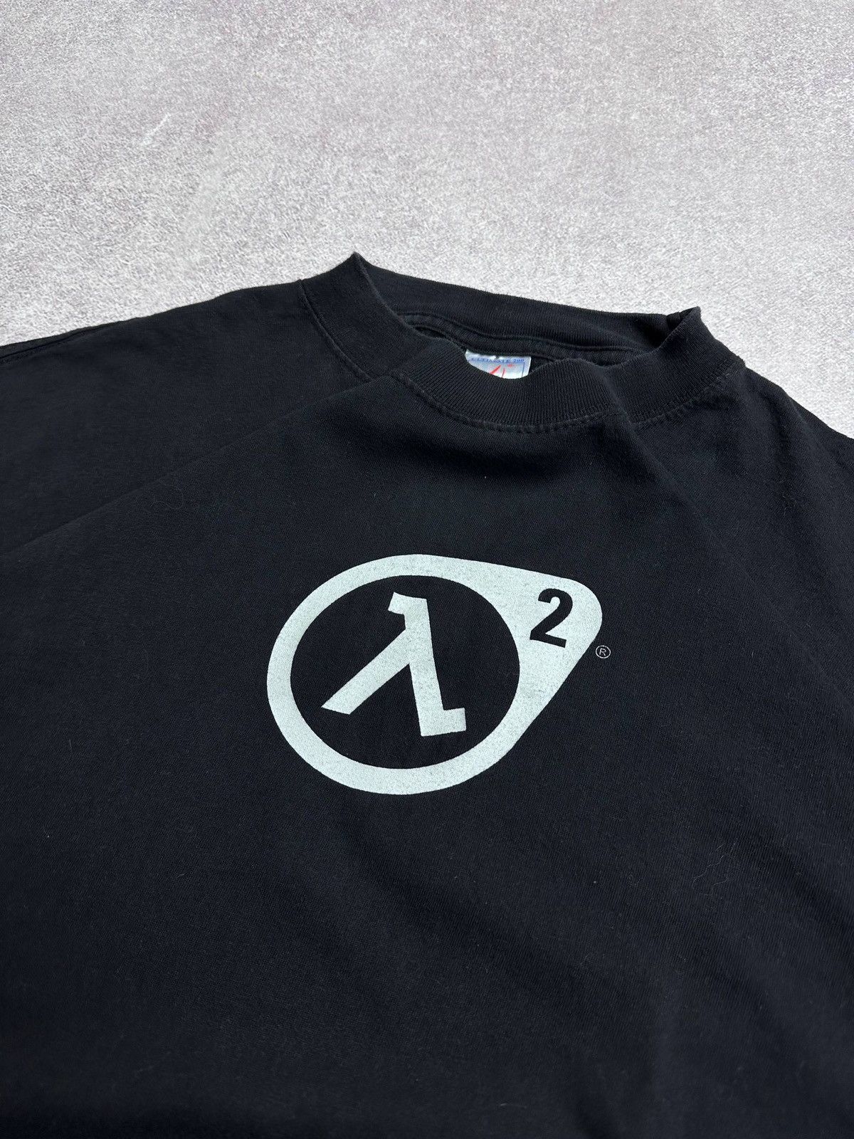 Vintage Vintage Half Life 2 Valve T-shirt Rare L Size US L / EU 52-54 / 3 - 2 Thumbnail