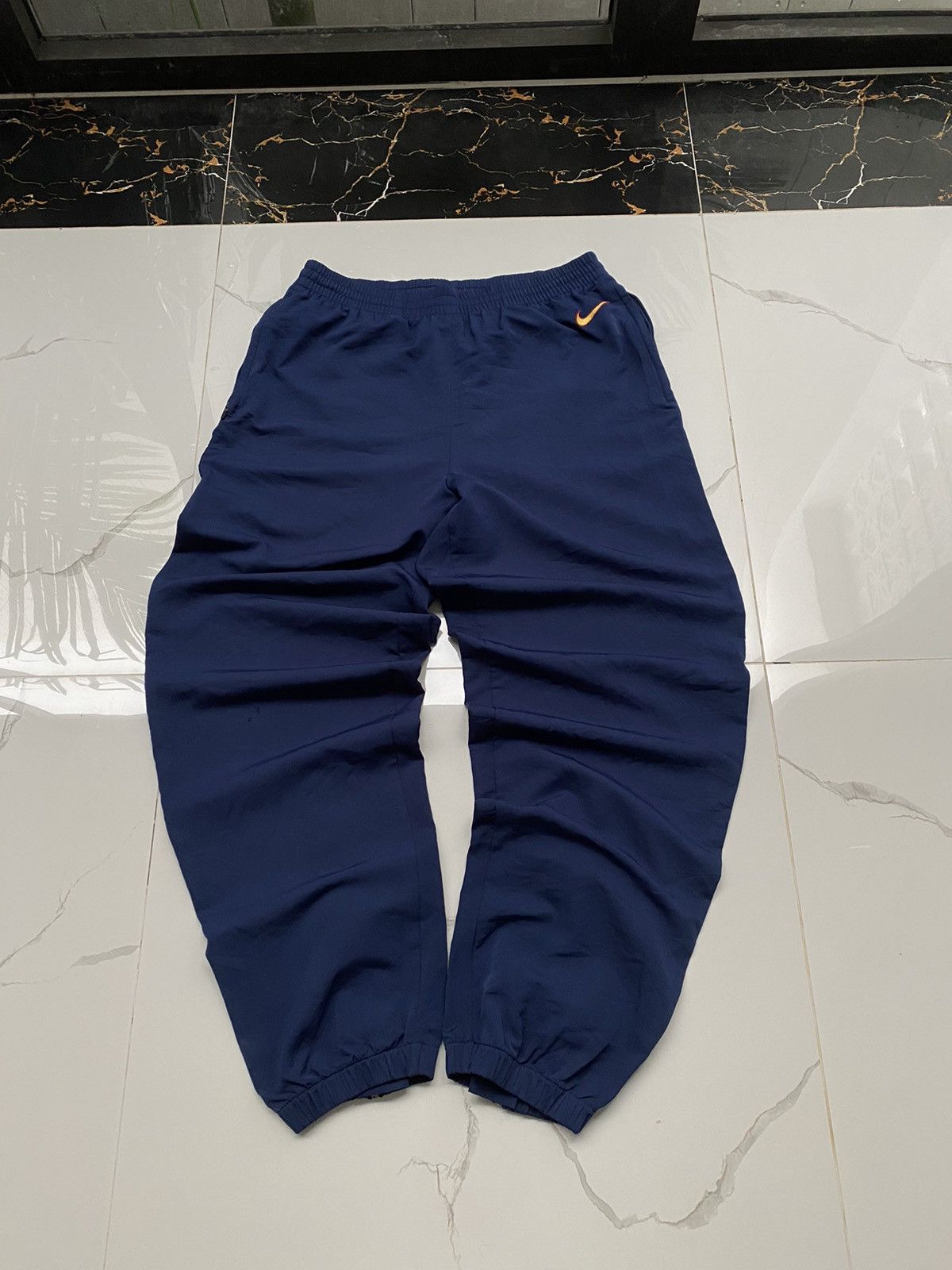 Nike × Vintage 90S NIKE VINTAGE BASIC LOGO STREETWEAR SWEAT PANTS Size US 32 / EU 48 - 1 Thumbnail