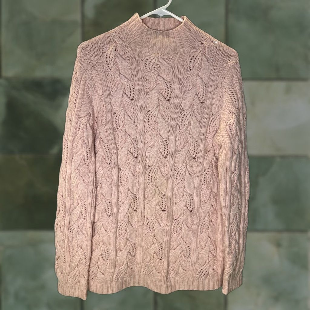 Neiman Marcus VINTAGE Neiman Marcus Cashmere Chunky Cable Knit Mock Neck Sweater Women’s Large Size L / US 10 / IT 46 - 1 Thumbnail