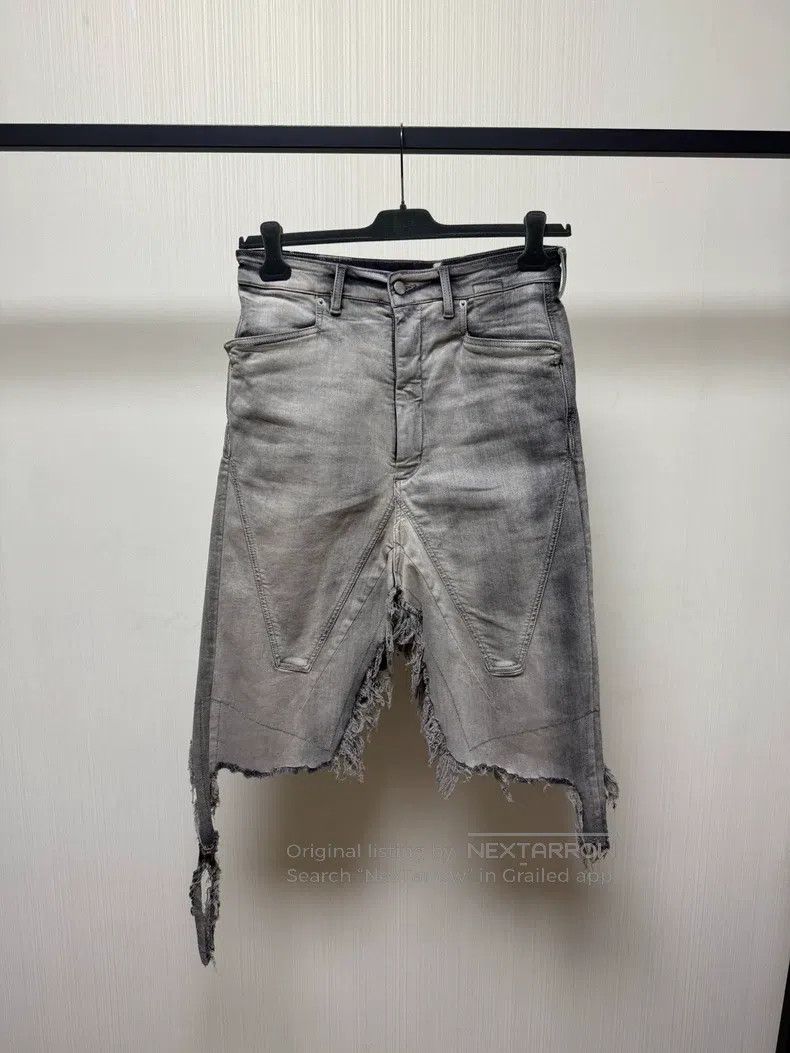 Rick Owens Rick Owens Stone washing destroys fringed skirts| Size 30" / US 8 / IT 44 - 1 Thumbnail