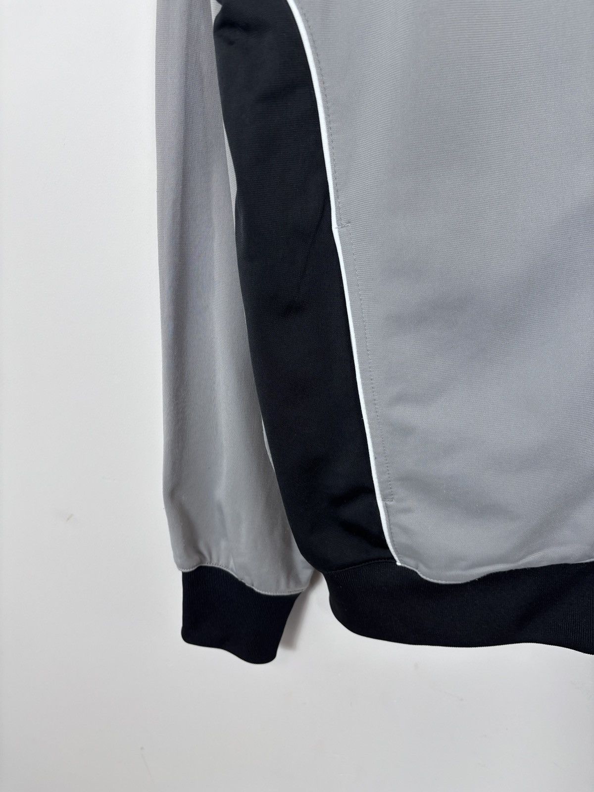 Nike Vintage Nike Y2K Swoosh Gray Retro Full Zip Track Top Jacket Size US M / EU 48-50 / 2 - 6 Thumbnail