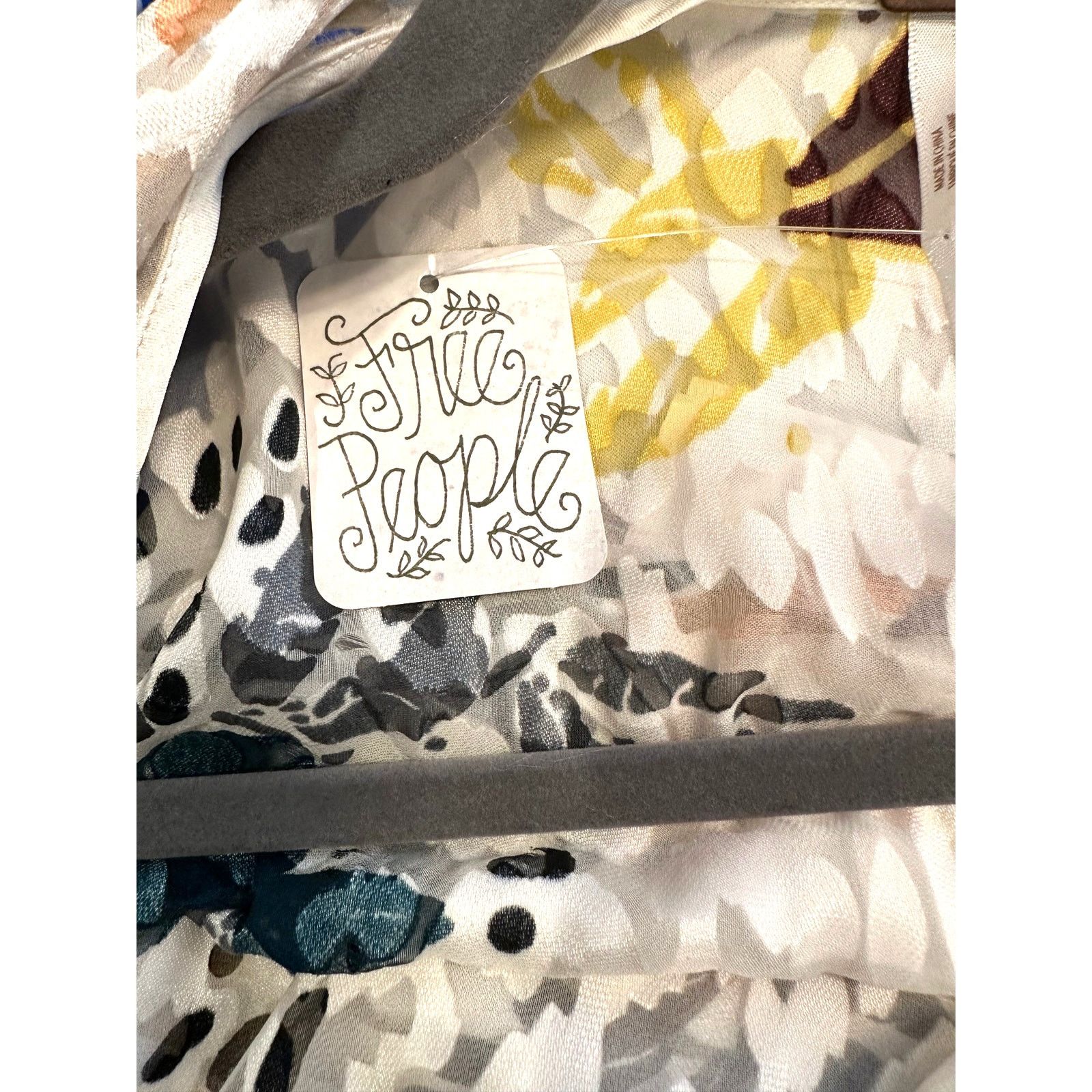 Free People Free People Floral Print Cropped Silk Burnout Kimono XS Size XS / US 0-2 / IT 36-38 - 22 Thumbnail