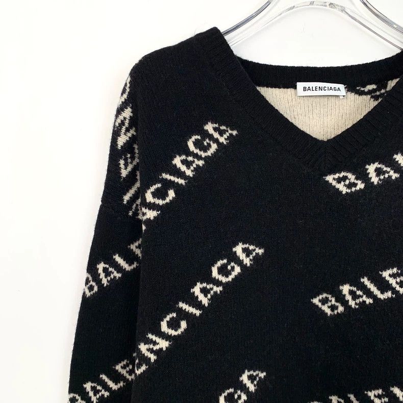 Other Balenciaga size 38 Black logo intarsia full-print V-neck l Size US S / EU 44-46 / 1 - 3 Thumbnail