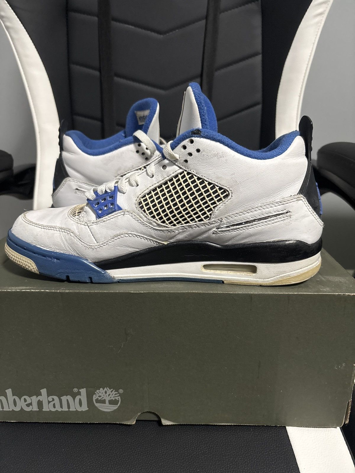 Jordan Brand Air Jordan 4 Retro ‘MotorSports’ (2017) Size US 9.5 / EU 42-43 - 2 Thumbnail