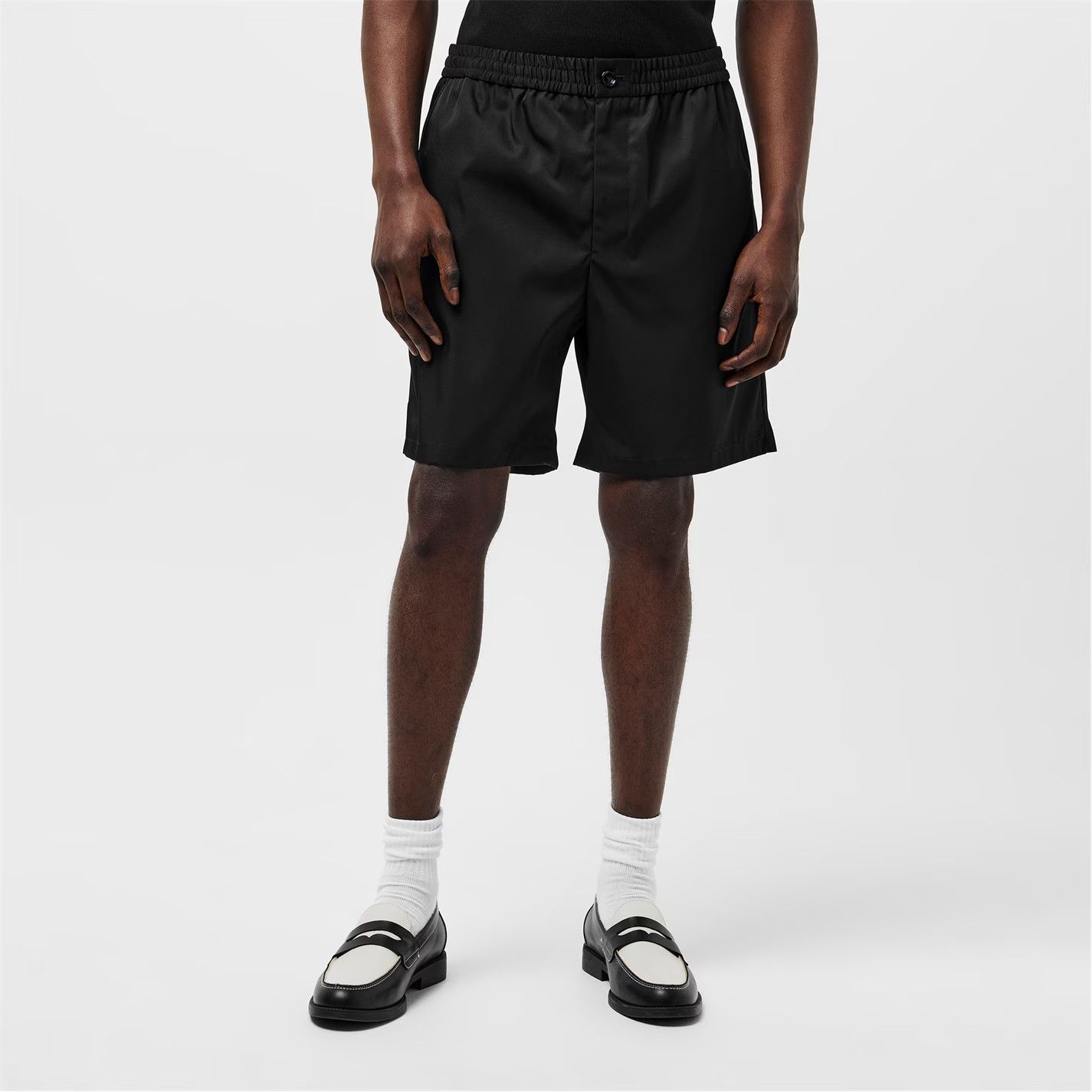 AMI o1g2r1mq0326 Tailored Fit Chino Shorts in Black Size US 36 / EU 52 - 3 Thumbnail