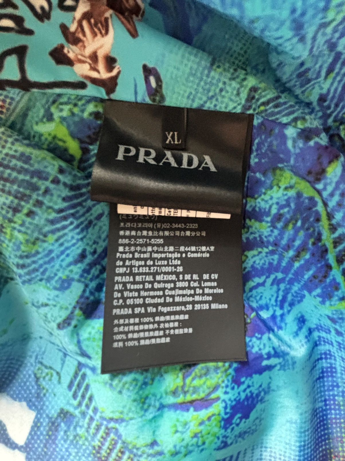 Prada Prada Psychedelic Coat Size XL SS19 Size US XL / EU 56 / 4 - 6 Thumbnail