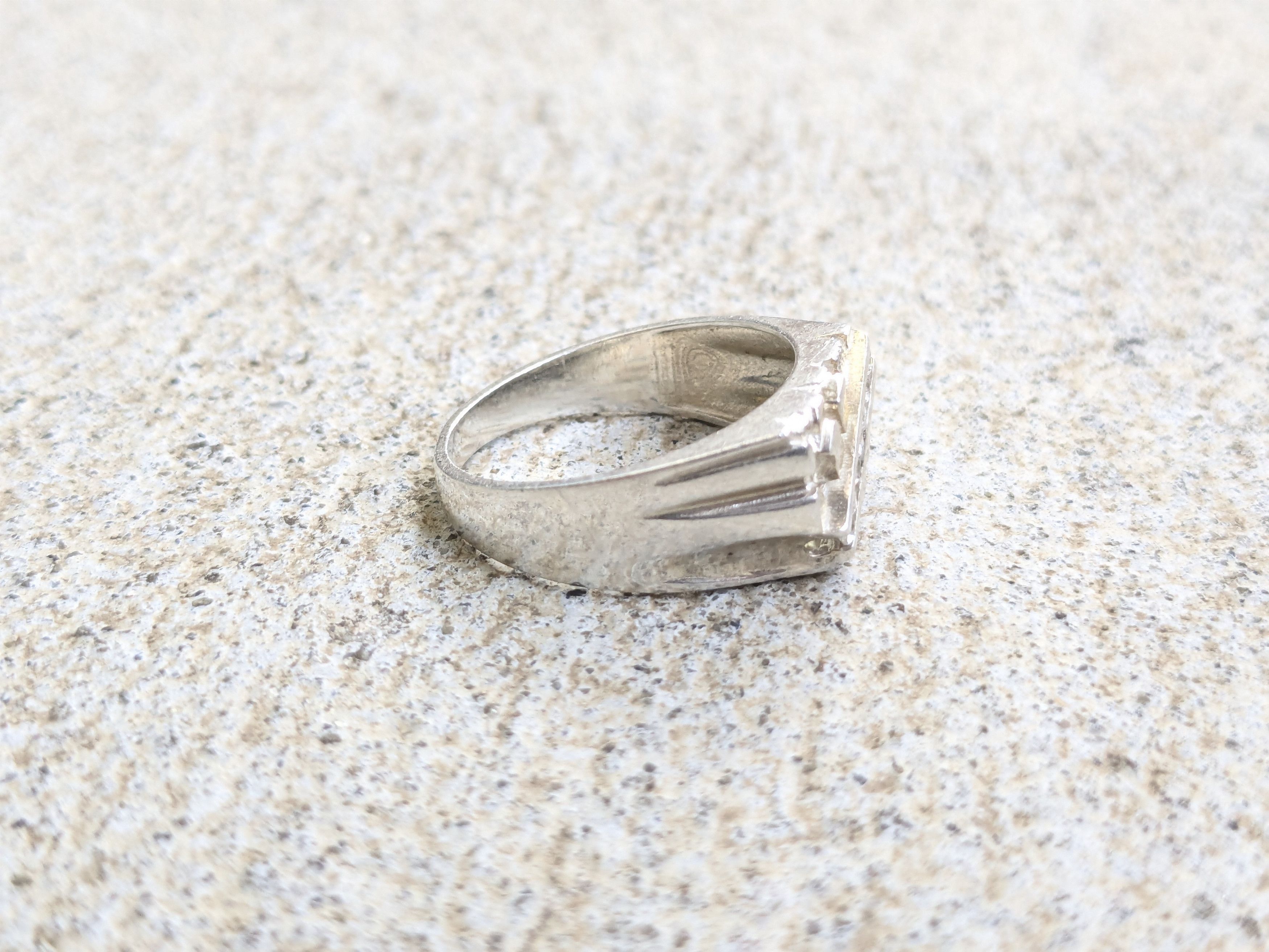 Jewelry × Vintage Sterling Silver Ring Nugget CZ Clear 9.75 Band Size ONE SIZE - 2 Thumbnail