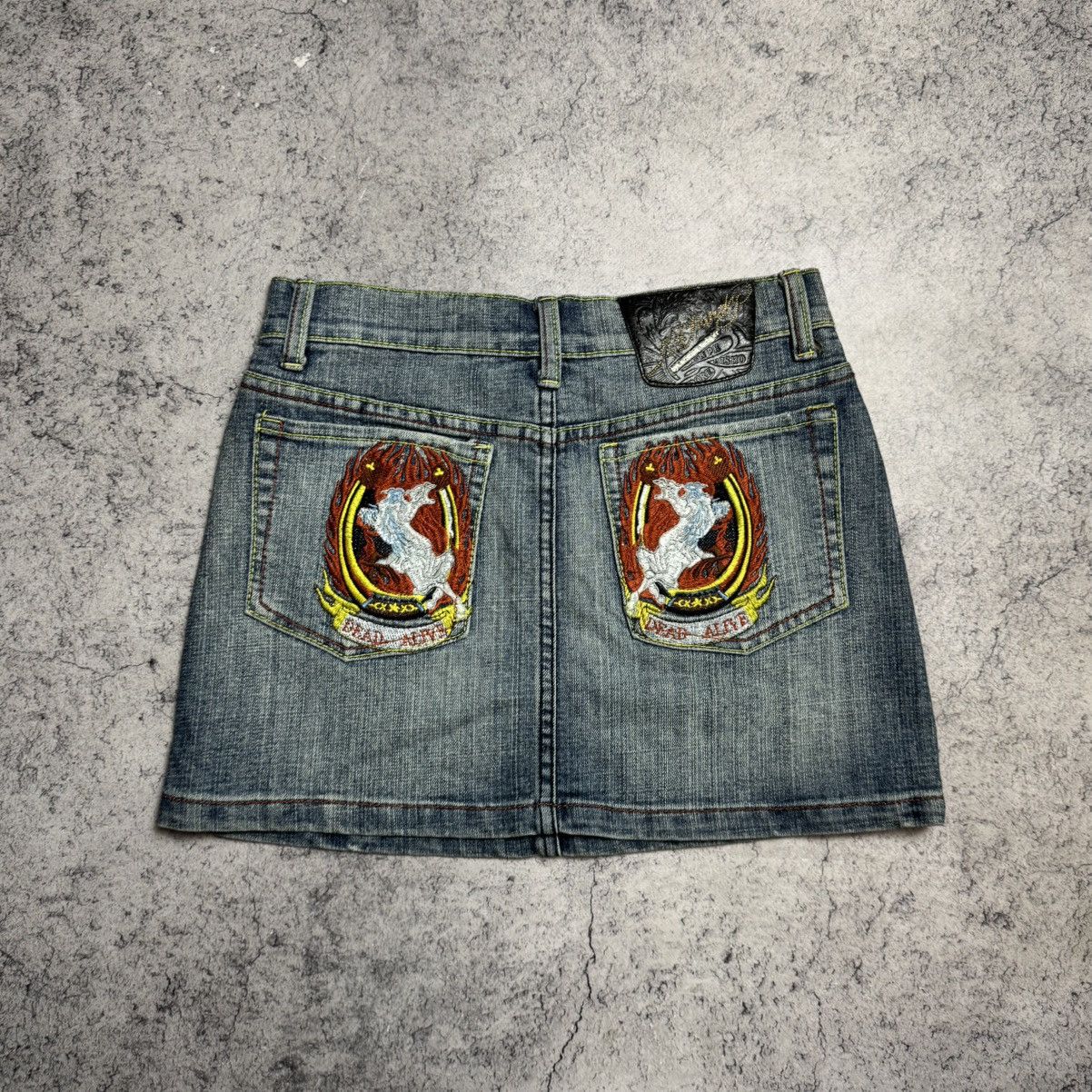 Ed Hardy NEW ED HARDY Vintage Denim Skirt Size 27" / US 4 / IT 40 - 1 Thumbnail