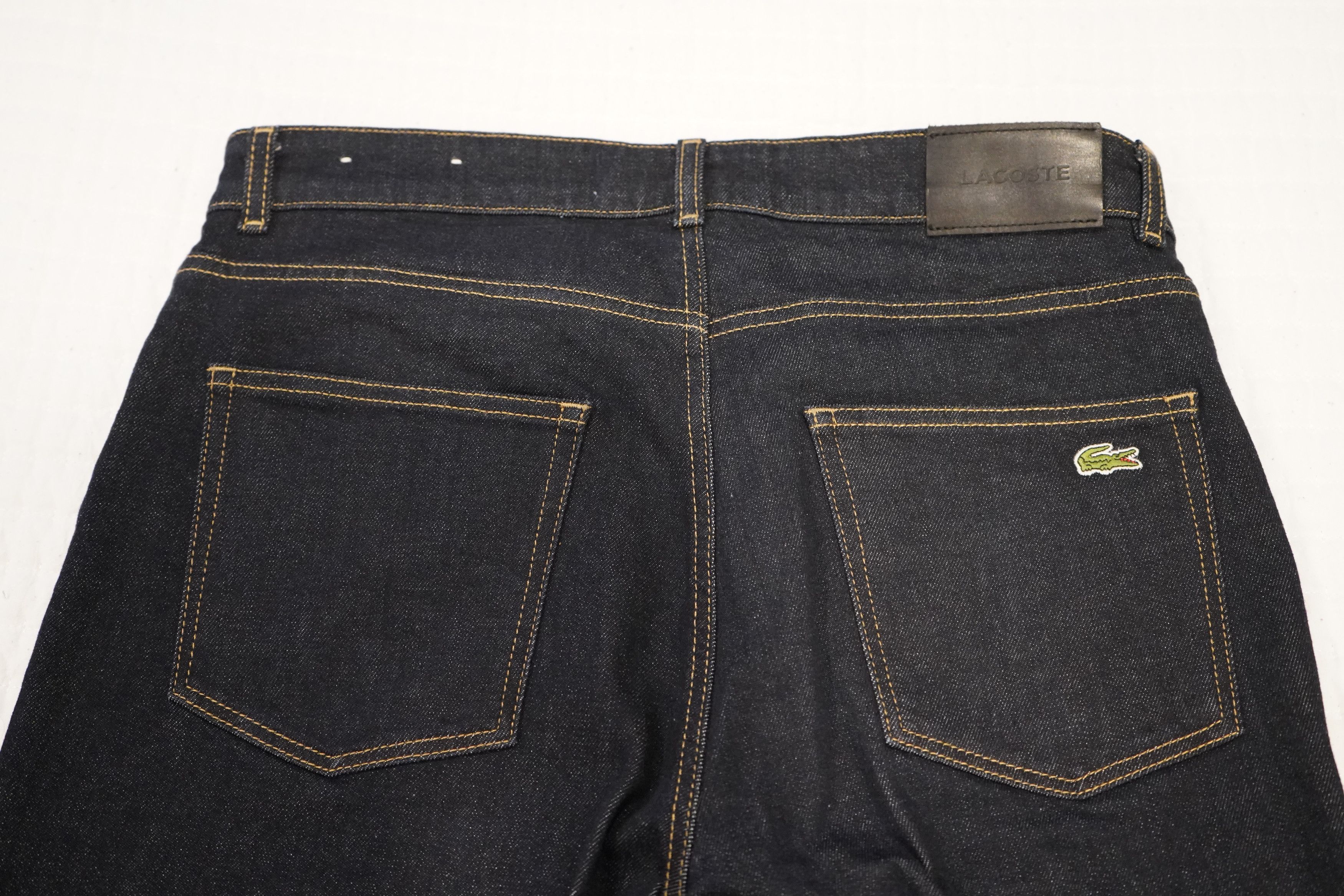 Lacoste Lacoste Slim Fit Dark Raw Denim Jeans W33 L32 – Never Worn Size US 33 - 3 Thumbnail
