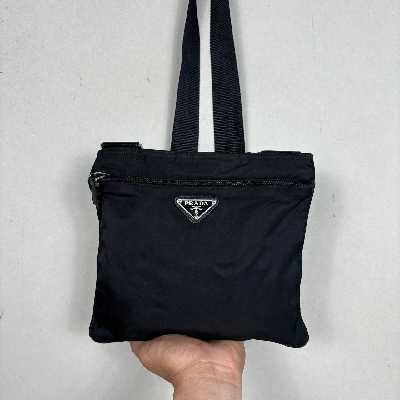 Prada Prada Vintage Black Nylon Messenger Bag V160 Flat Crossbody Size ONE SIZE - 3 Thumbnail