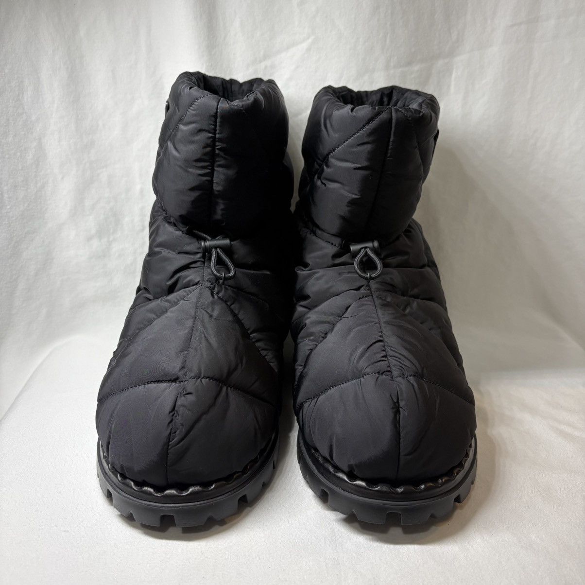 Prada AUTHENTIC Prada Nylon Quilted Boots Size US 8.5 / IT 38.5 - 2 Thumbnail