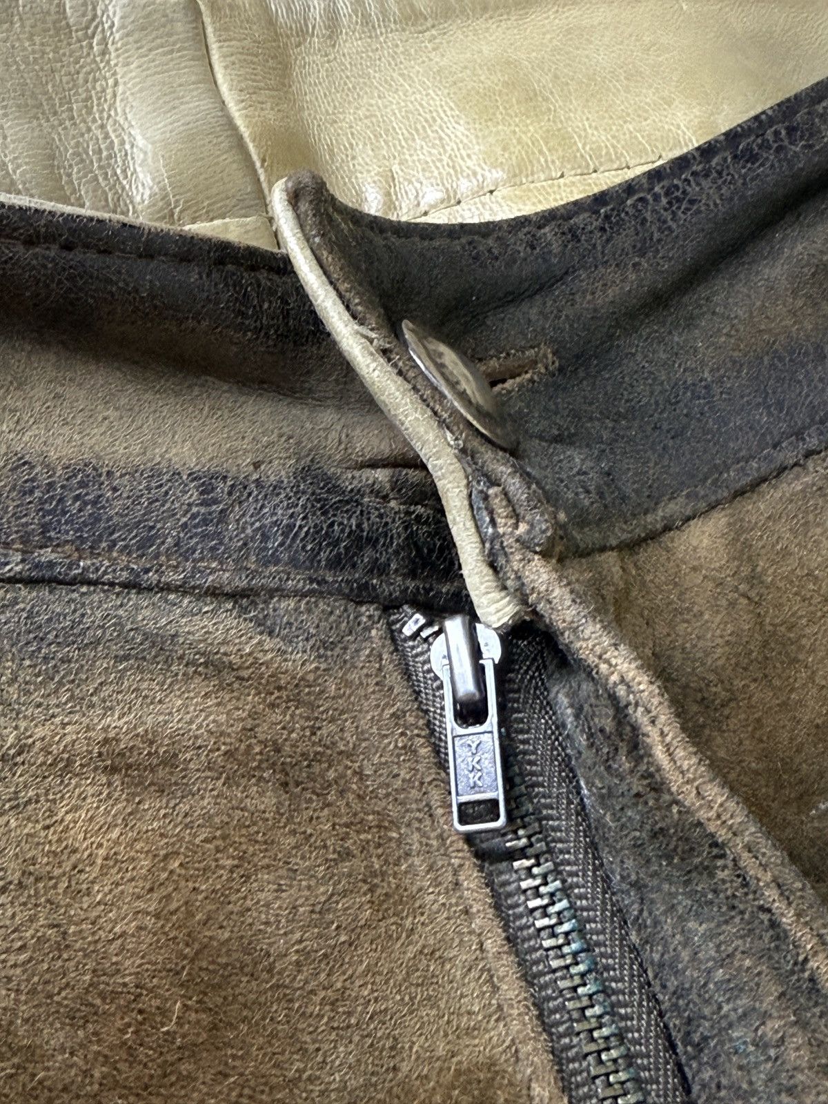 Genuine Leather Vintage Maddox Country Leather Cargo shorts Suede Size US 34 / EU 50 - 12 Thumbnail