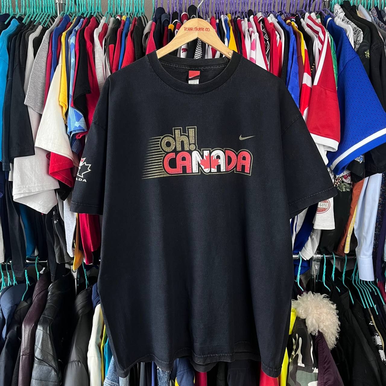 Nike Vintage Nike Canada Ice Hockey Black Tshirt Size US XL / EU 56 / 4 - 1 Thumbnail
