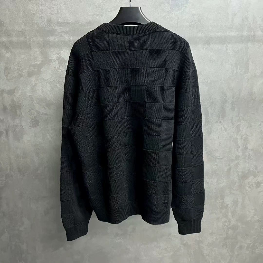Louis Vuitton black checkered long sleeve knit sweater Size US XL / EU 56 / 4 - 2 Thumbnail