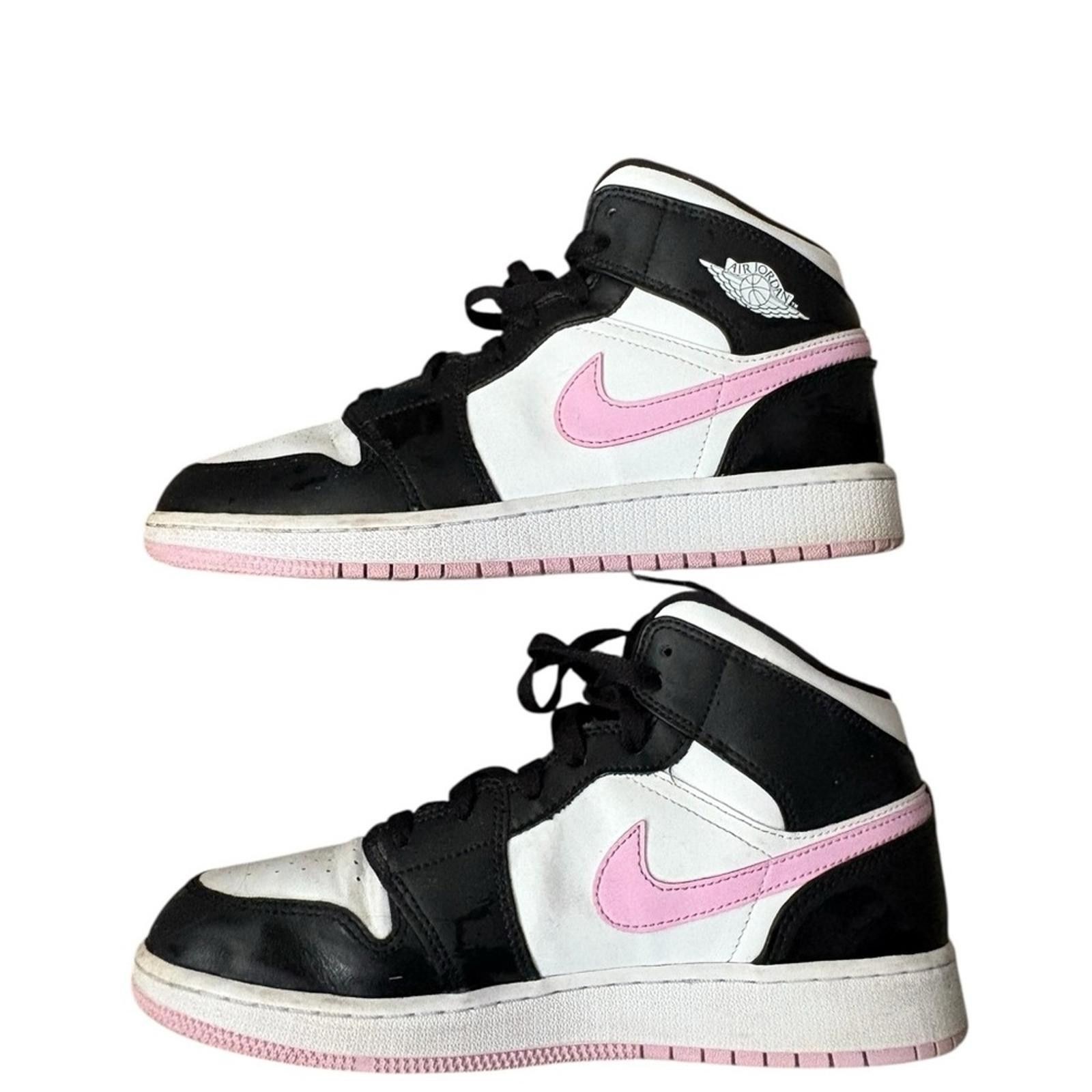 White Light Air Jordan Arctic Pink Womens Nike Air Jordan Mid GS