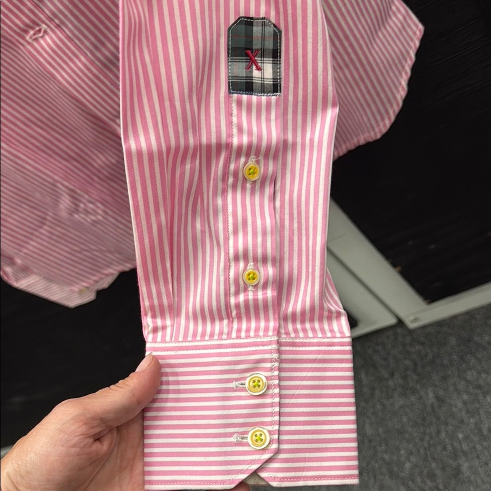Robert Graham NWT Robert Graham Pink Striped Men's Shirt Size L Size US L / EU 52-54 / 3 - 6 Thumbnail
