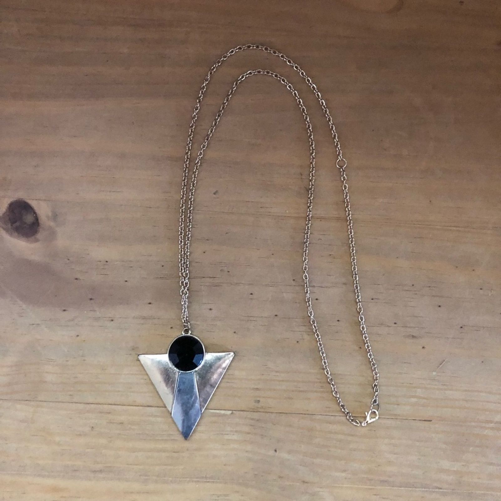 Jewelry Tri-tone dagger style amulet faceted stone necklace Size ONE SIZE - 4 Thumbnail