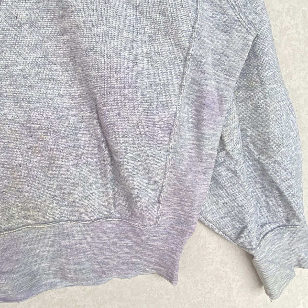 Other Vintage Nike Small Embroidered Crewneck Sweatshirt Gray Colo Size US M / EU 48-50 / 2 - 5 Thumbnail