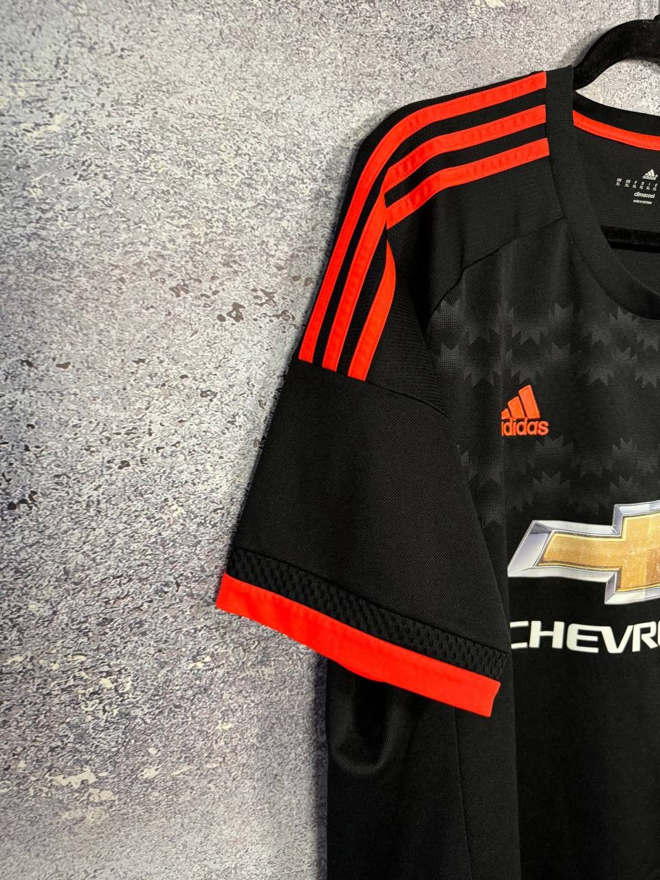Adidas Vintage Manchester United 2015/16 Adidas Soccer Jersey Size US XL / EU 56 / 4 - 5 Thumbnail