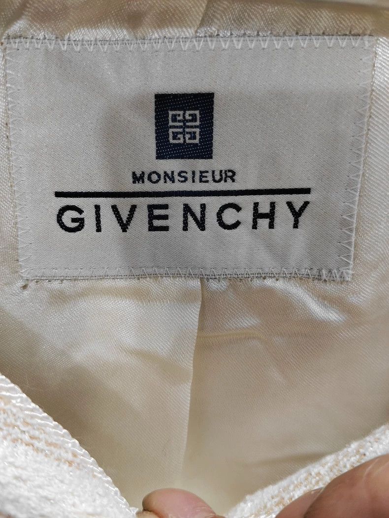 Givenchy Givenchy Vintage Givenchy Short Elegant Jacket -2507 Size US M / EU 48-50 / 2 - 7 Thumbnail