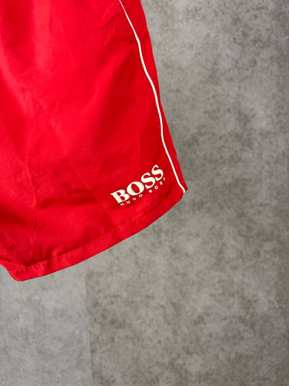 Hugo Boss Hugo Boss designer logo shorts Size US 36 / EU 52 - 2 Thumbnail