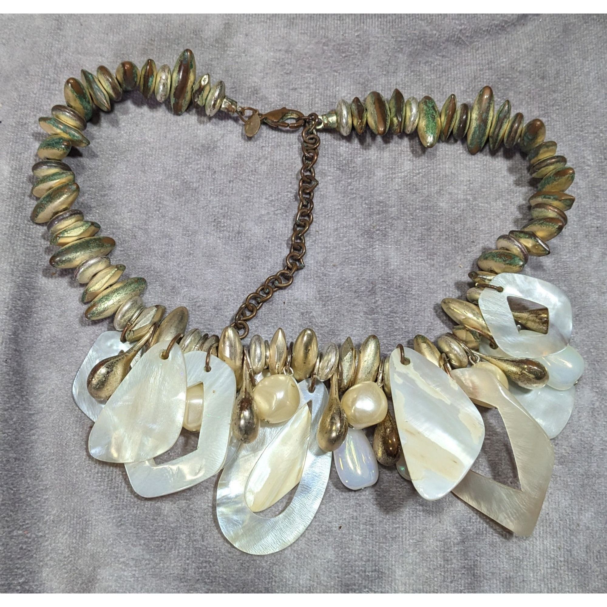 Chicos Chico's Vintage Mermaidcore Glam Shell And Gold Tone Chunky Size ONE SIZE - 8 Thumbnail