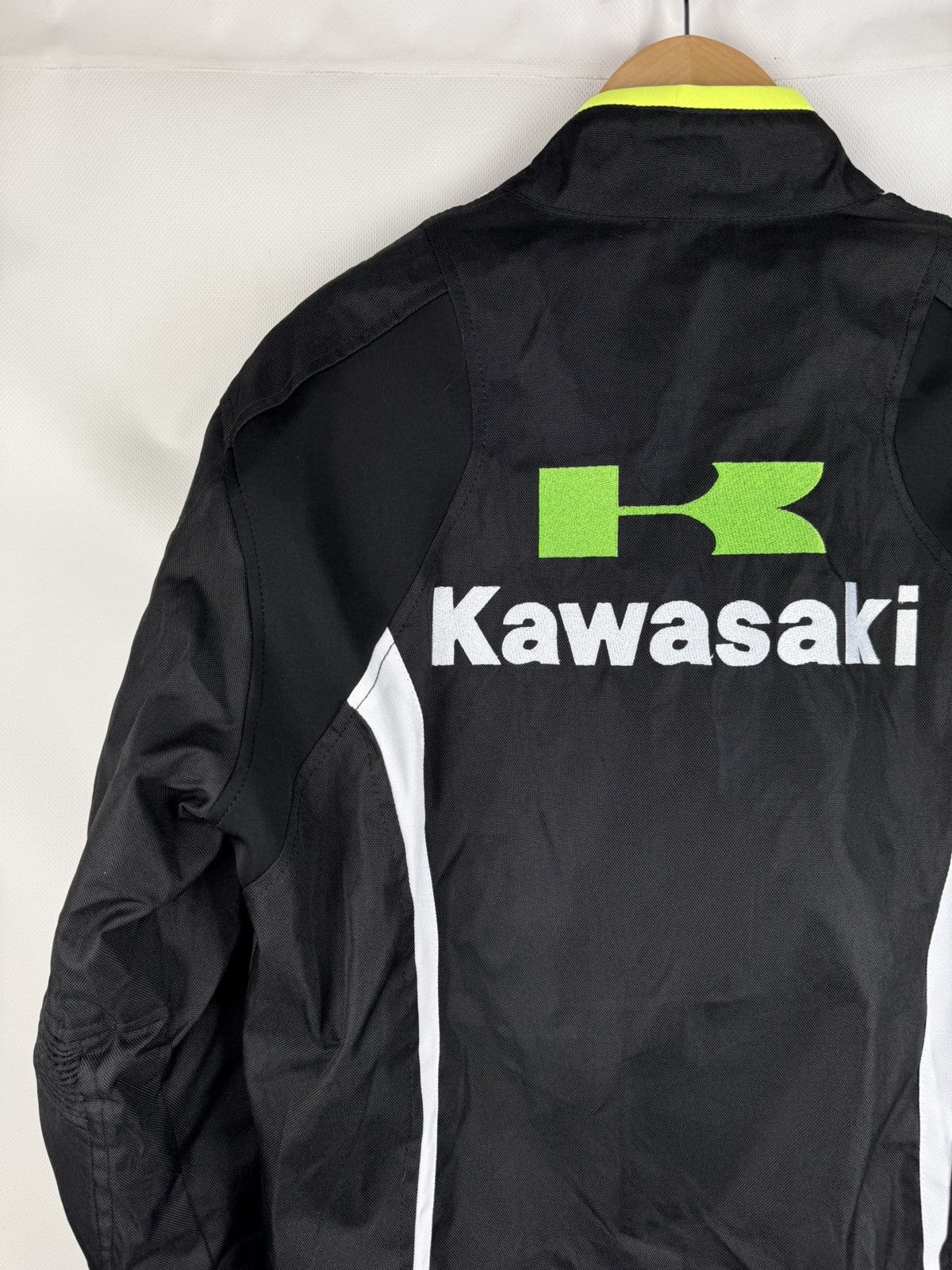 Other Kawasaki Men’s Big Logo Racing Motorcycle Jacket Size M Size US M / EU 48-50 / 2 - 16 Thumbnail