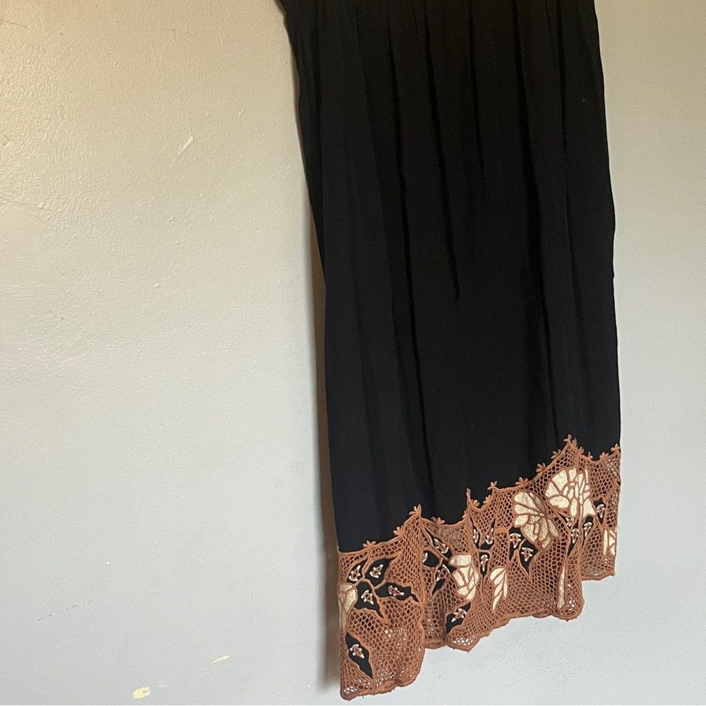 Designer Vintage Embroidered Floral Elastic Waist Skirt Black Large Size 27" / US 4 / IT 40 - 2 Thumbnail