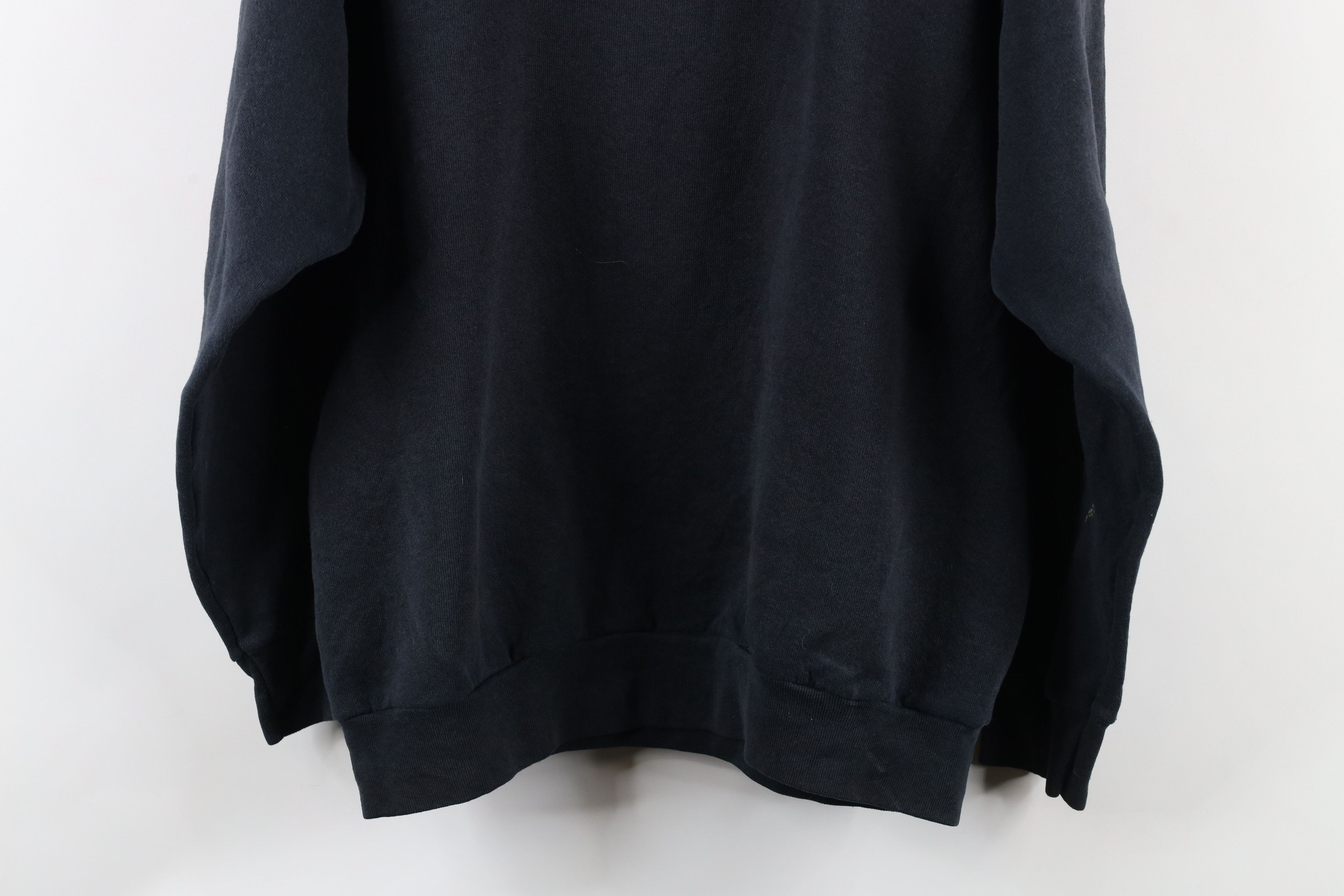 Vintage Vintage 90s Streetwear Blank Crewneck Sweatshirt Black Size US L / EU 52-54 / 3 - 12 Thumbnail