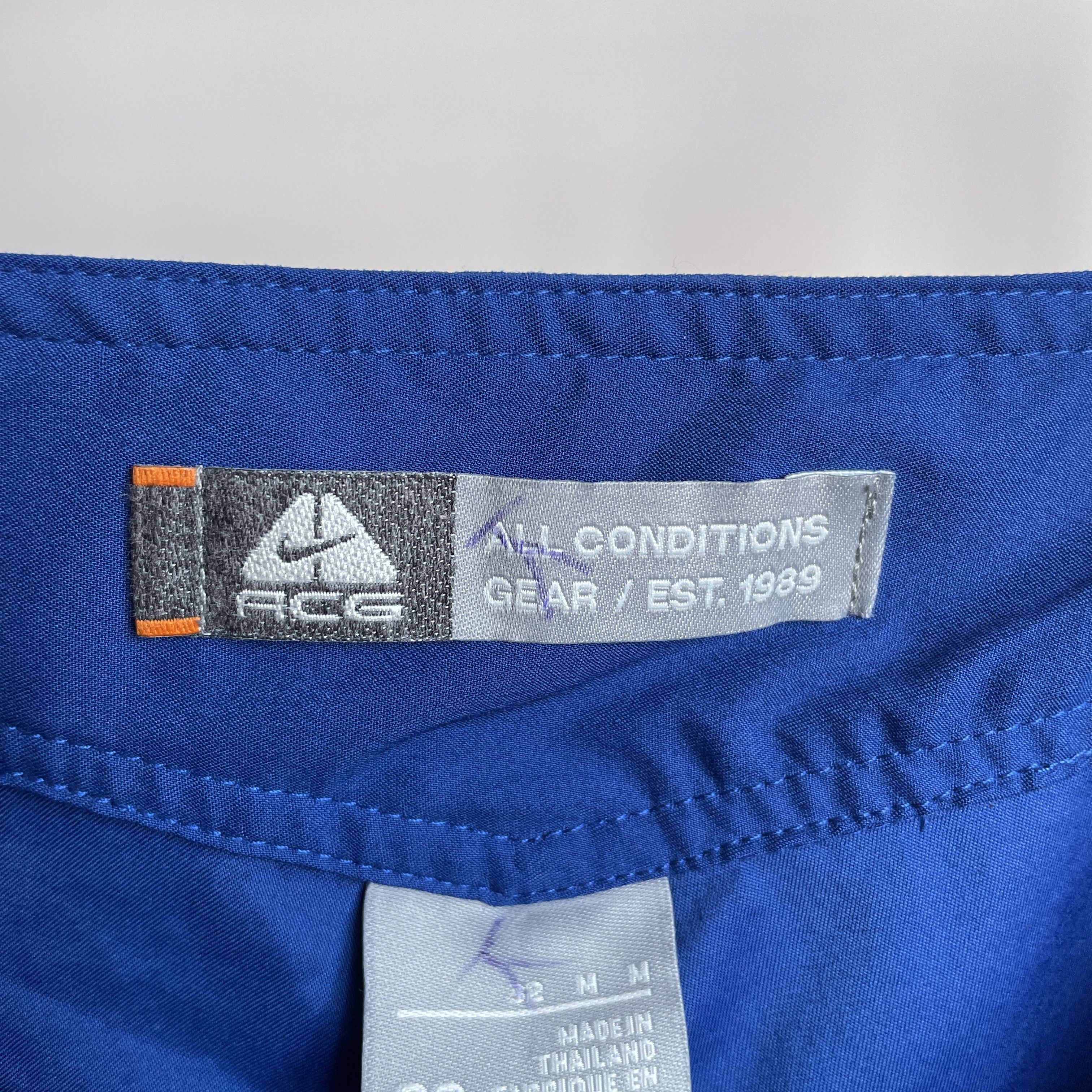 Nike ACG Nike ACG Vintage Y2K Board Shorts Size 32 Size US 32 / EU 48 - 7 Thumbnail
