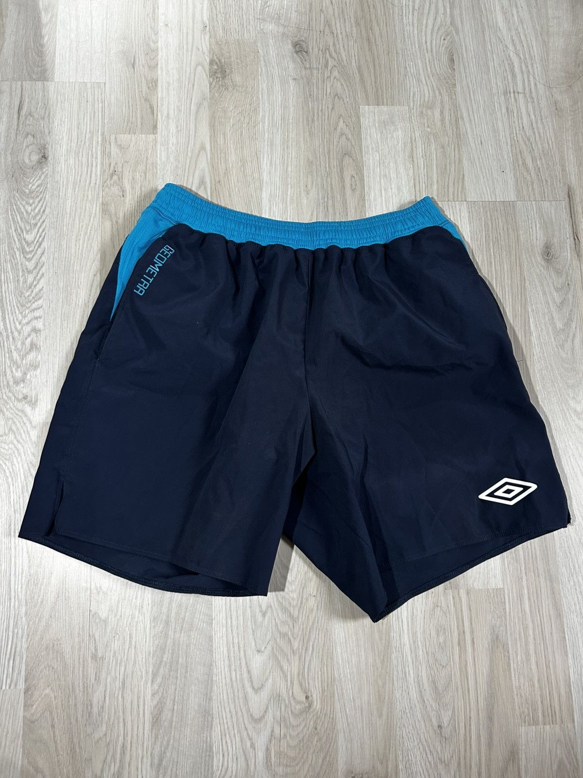 Umbro Umbro shorts Size US 38 / EU 54 - 1 Preview