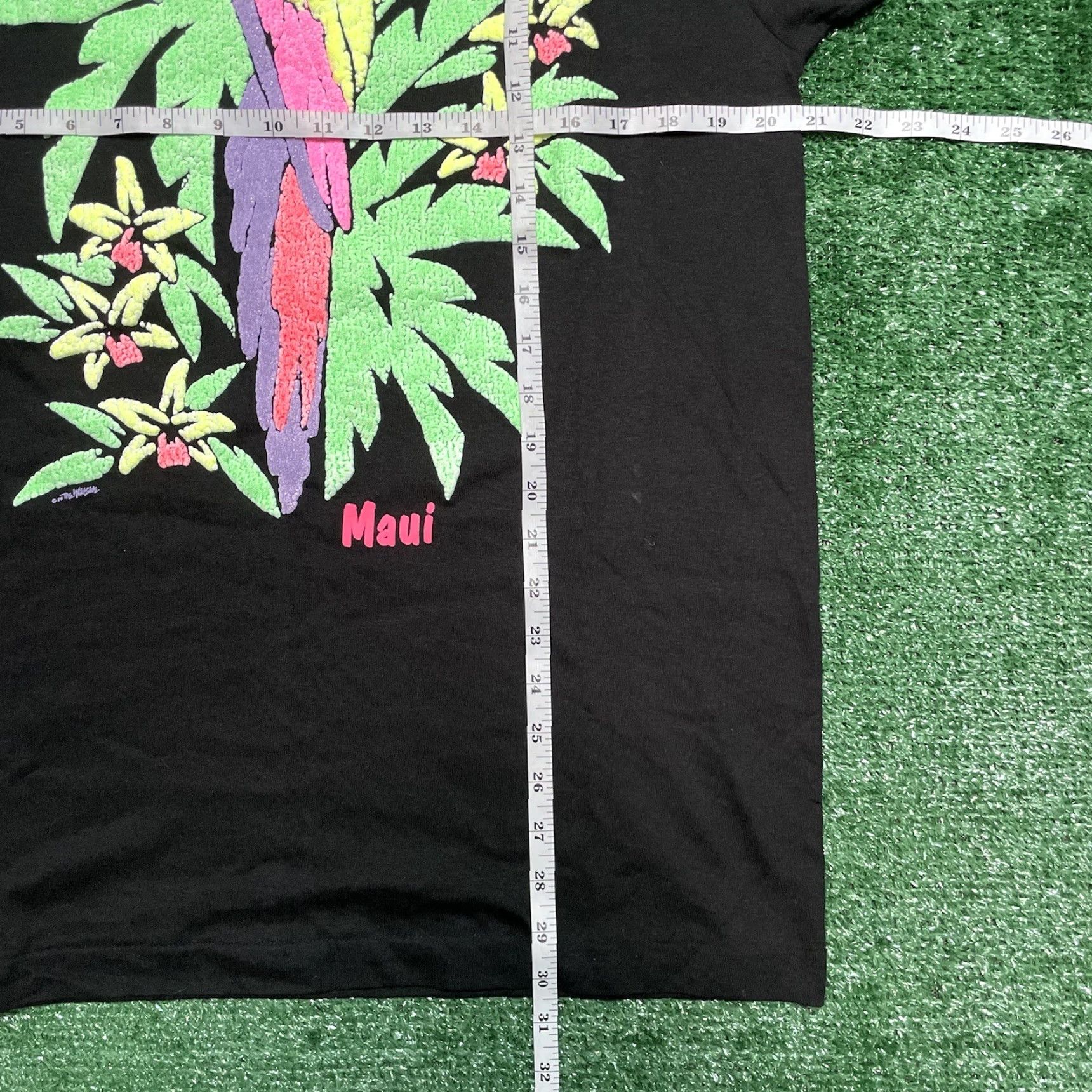 Paradise VINTAGE Maui Shirt Mens Large Paradise Bird Puff The Wide Side Adult Tshirt Size US L / EU 52-54 / 3 - 5 Thumbnail