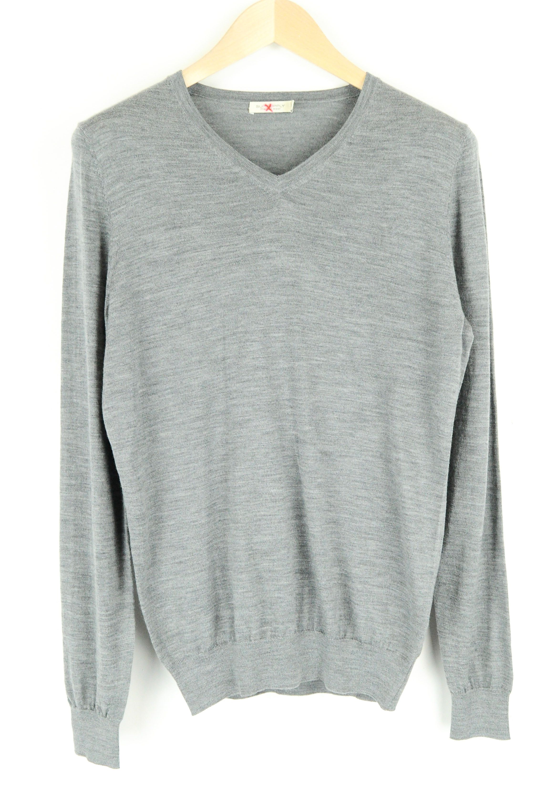 Suitsupply S Grey Merino Wool V-Neck Sweater 57332 Size US S / EU 44-46 / 1 - 1 Thumbnail
