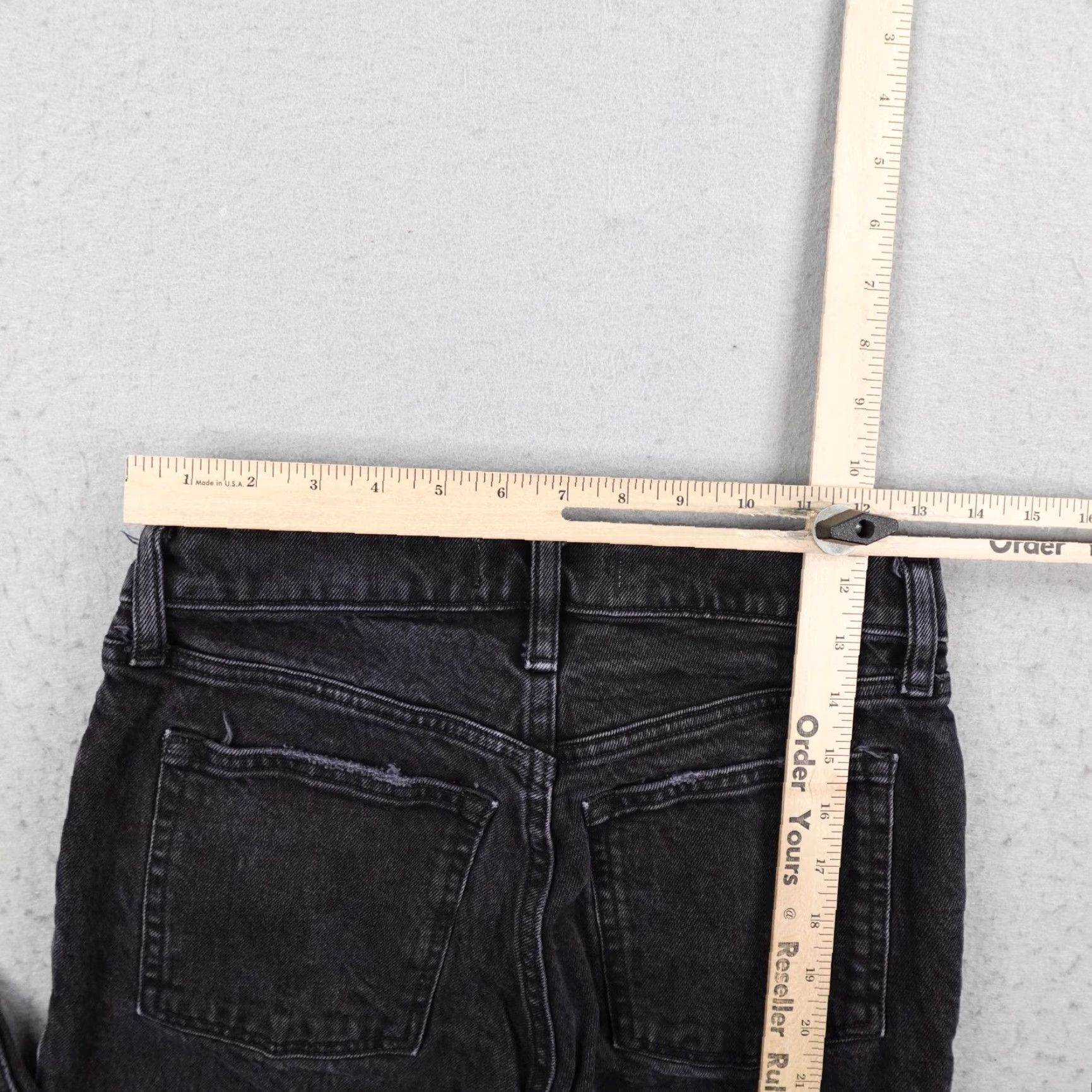 Abercrombie & Fitch Abercrombie & Fitch Jeans Womens 2 26 Black Denim 90s Straight Low Rise Distressed Jeans Size 26" / US 2 / IT 38 - 7 Thumbnail