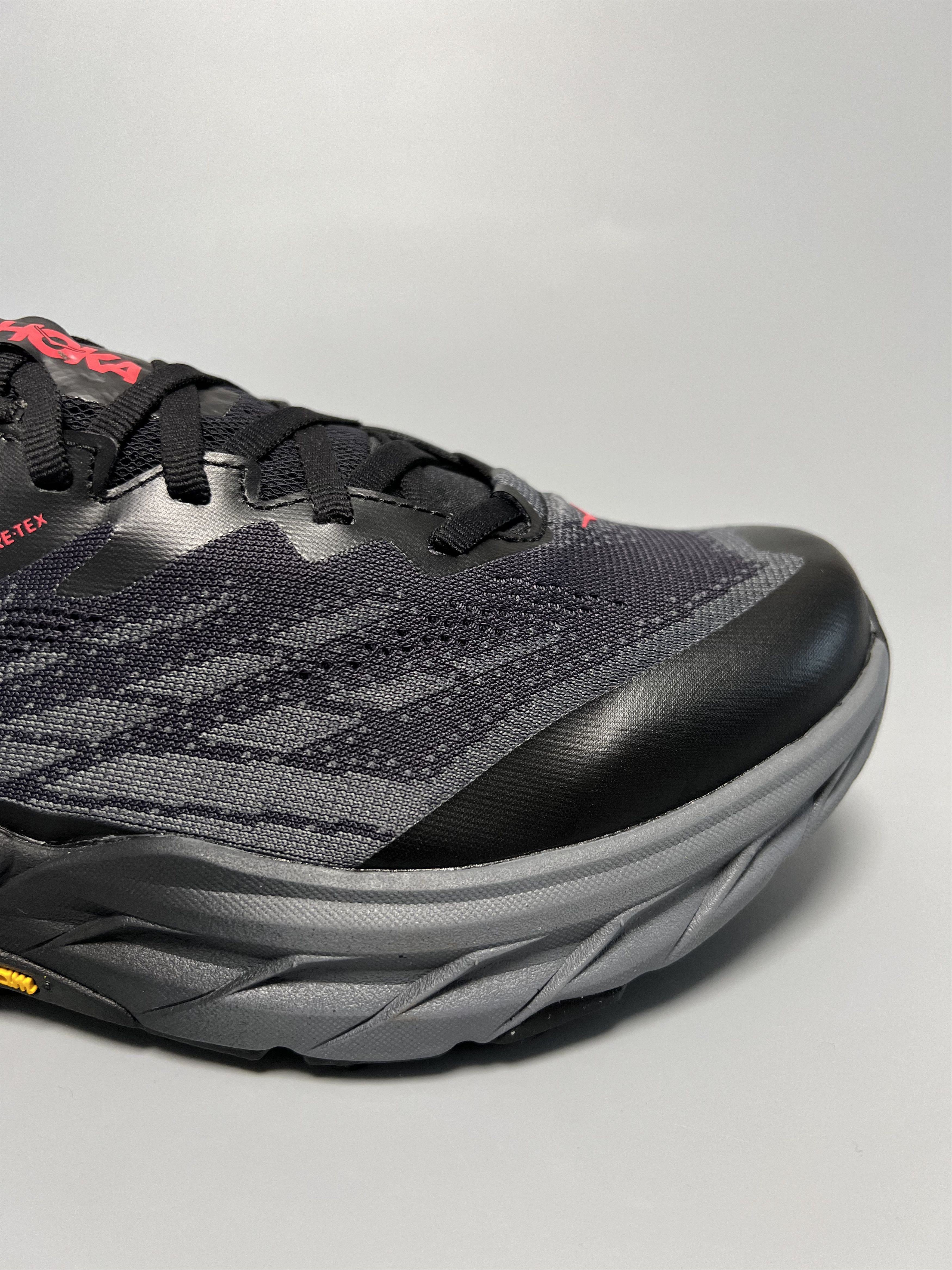 Goretex × Hoka 9B Hoka One One Speedgoat 5 GTX Trail Running Shoes Size US 9 / IT 39 - 13 Thumbnail