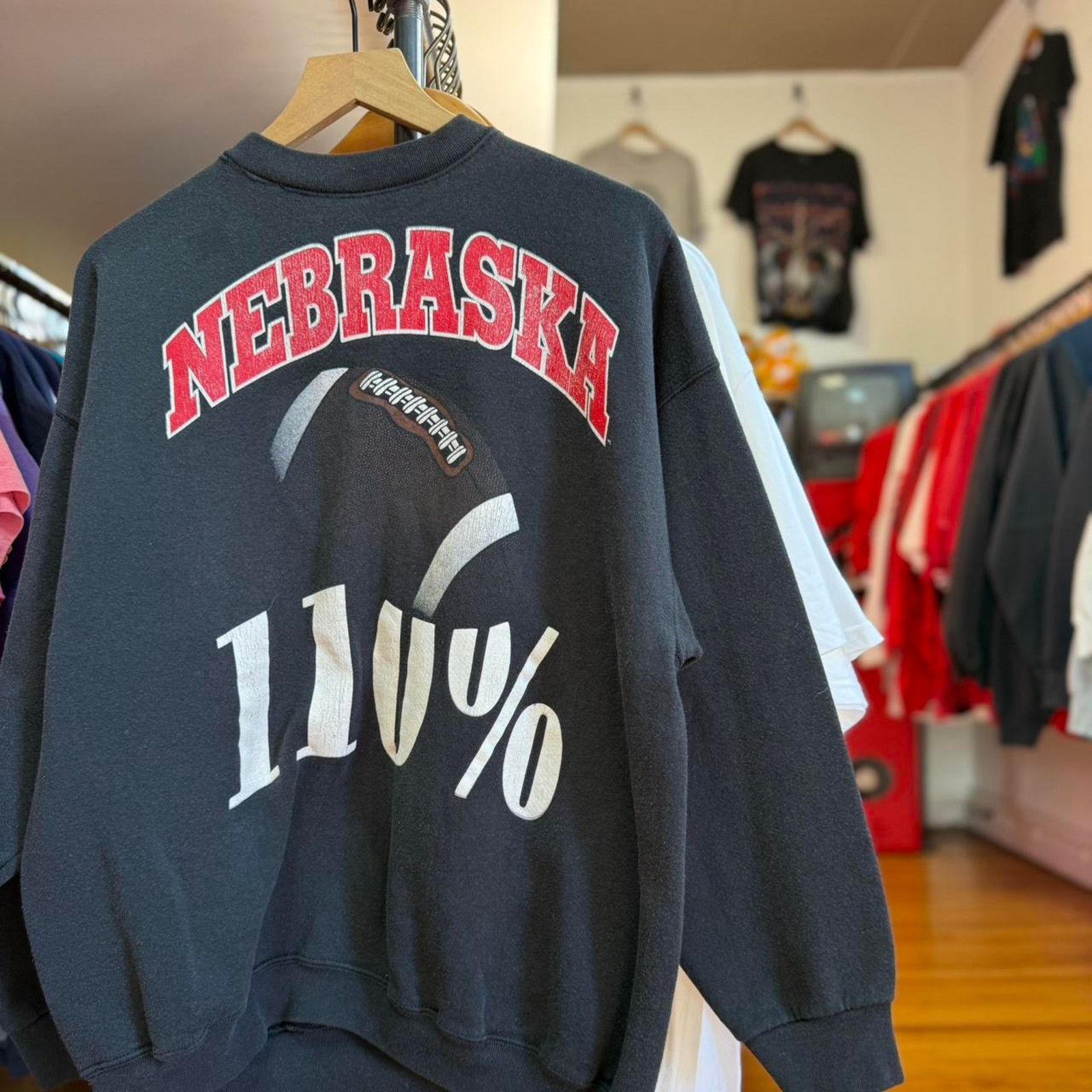 Vintage Vintage 90s Nebraska Huskers Football 110% Crewneck Size US XL / EU 56 / 4 - 1 Thumbnail
