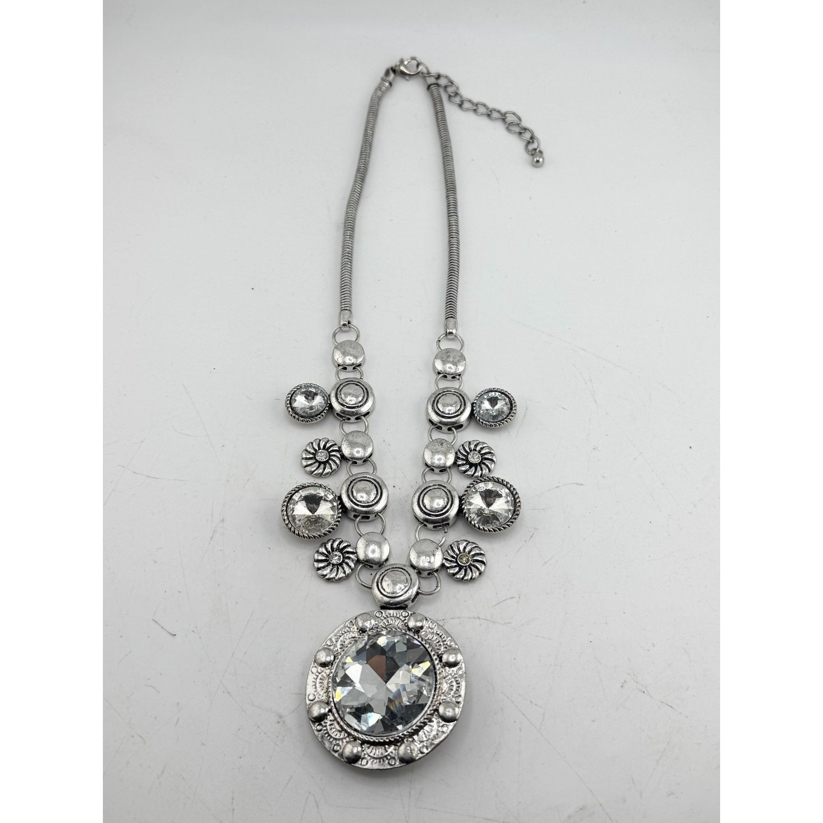 Vintage Vintage rhinestone flower collar necklace Size ONE SIZE - 5 Thumbnail