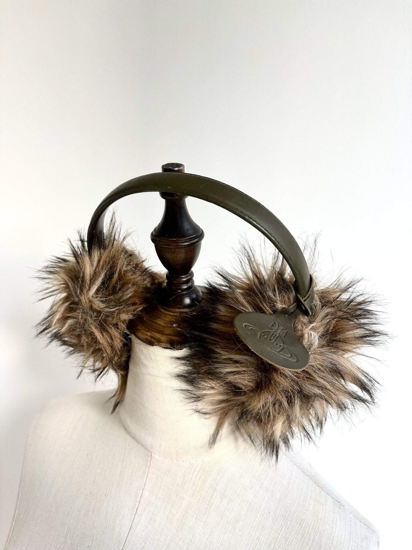 Vivienne Westwood vivienne westwood faux fur ear muffs Size ONE SIZE - 1 Thumbnail