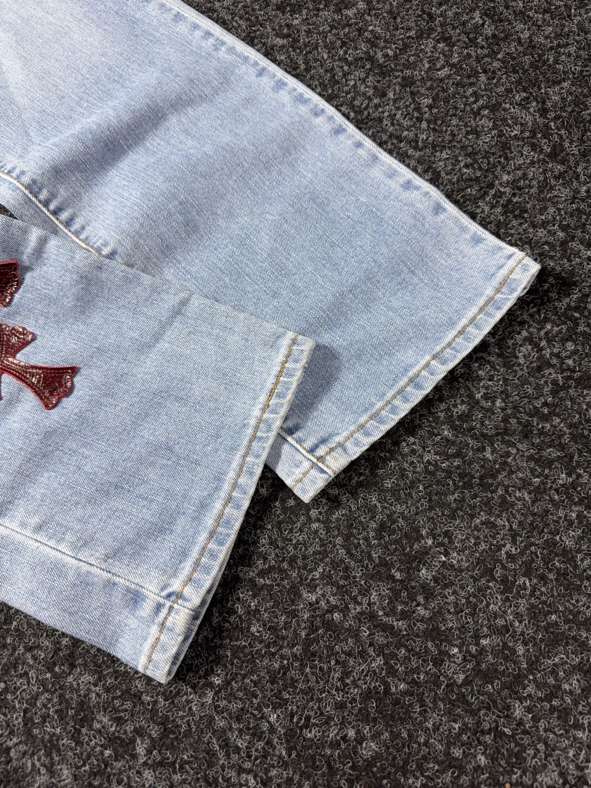 Levi's Vintage Clothing Vintage 90s Custom Chrome Hearts Style Rock Cross Punk Jeans Size US 33 - 4 Thumbnail