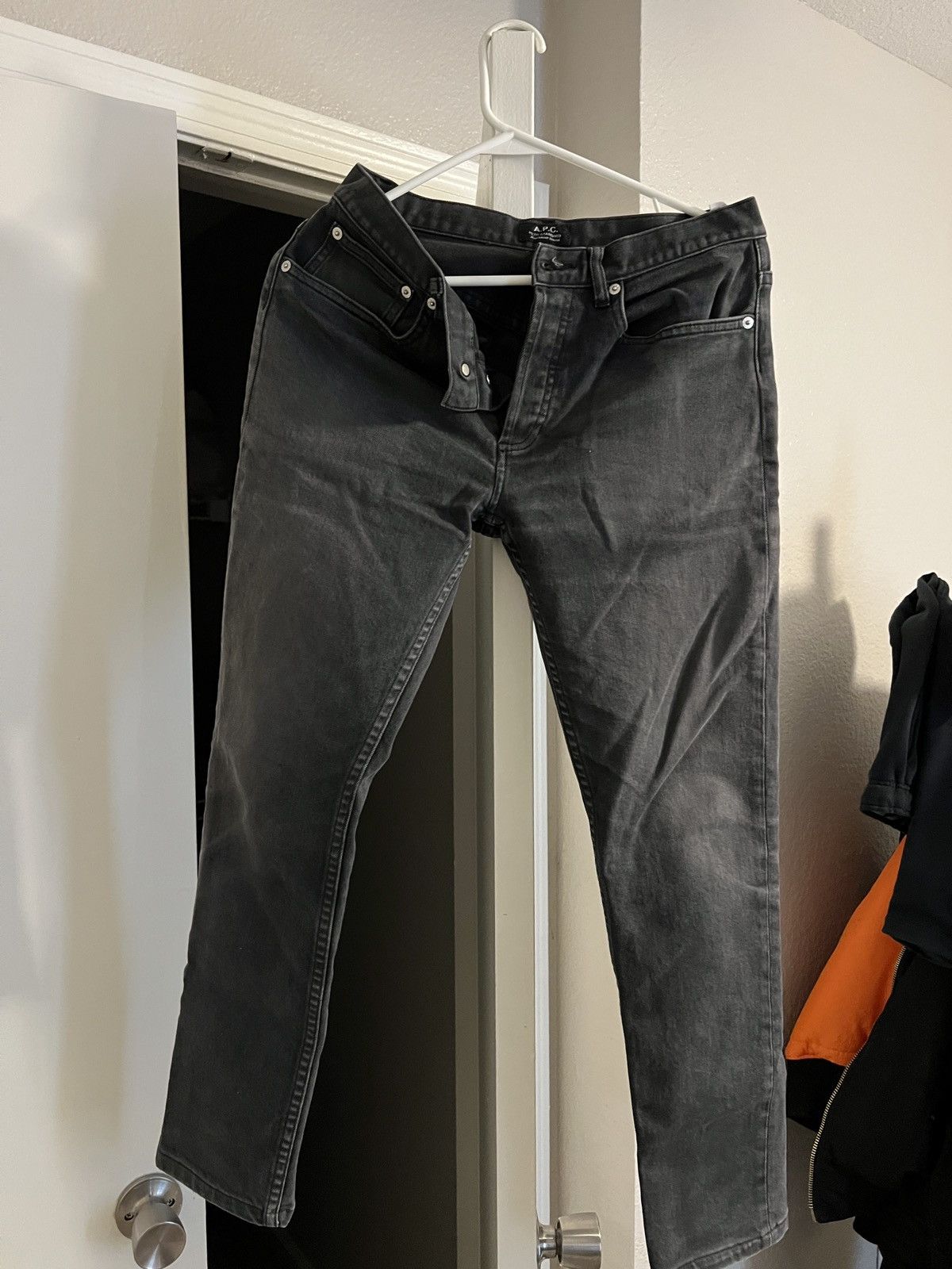 APC petit standard size 29