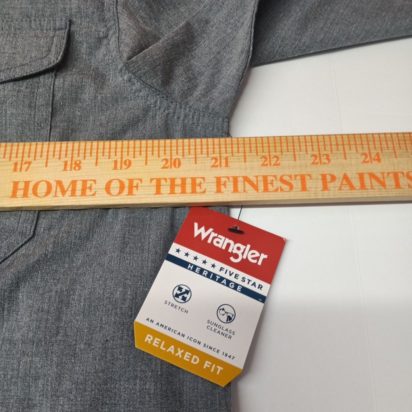 Wrangler Wrangler Men's Relaxed Fit Woven Shirt Size S Small Gray Size US S / EU 44-46 / 1 - 4 Thumbnail
