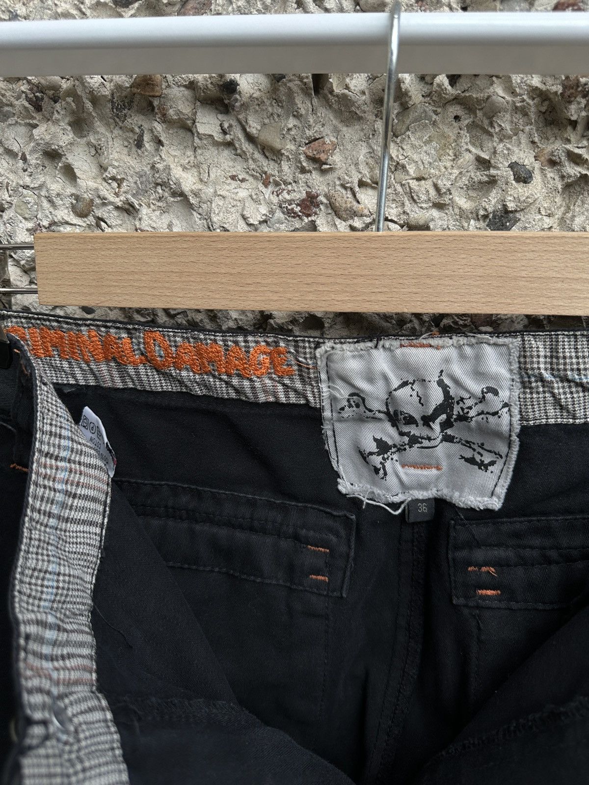 Criminal Damage Vintage y2k 2000s Criminal Damage cargo jorts pants Size US 32 / EU 48 - 6 Thumbnail