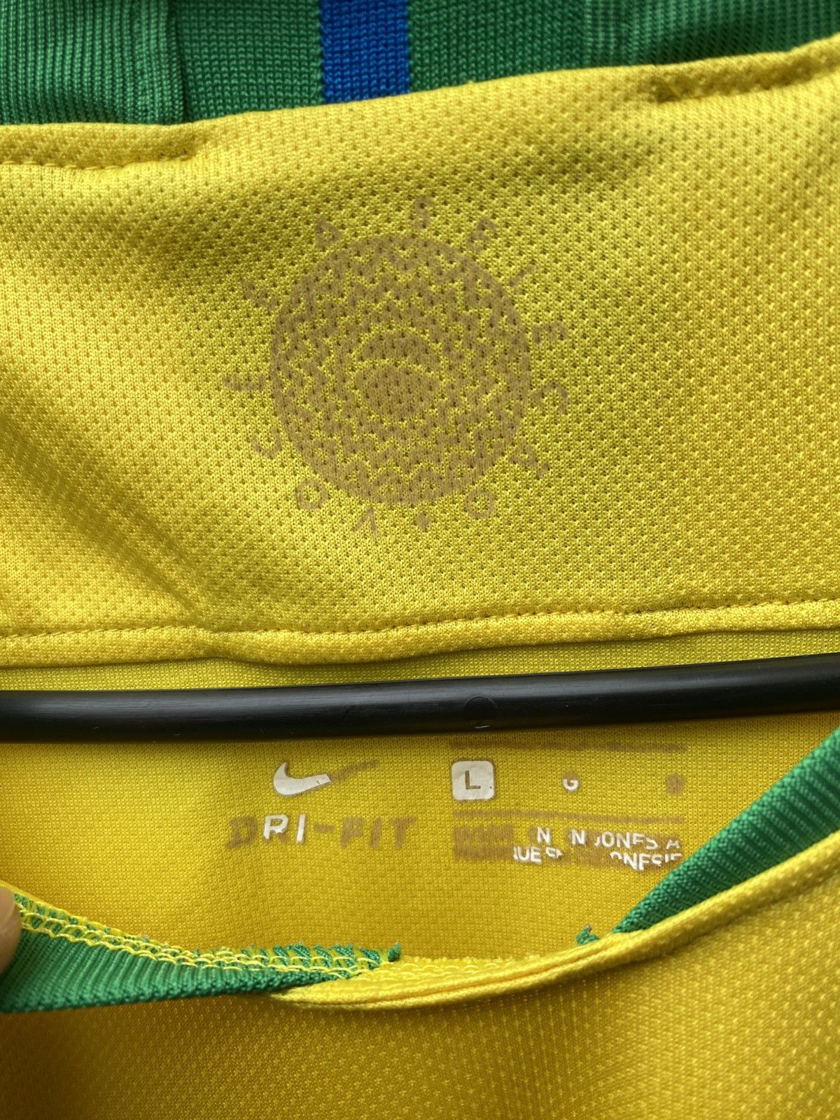 Nike Brazil 2018 2019 Nike Football Soccer Jersey France Spain Size US L / EU 52-54 / 3 - 13 Thumbnail