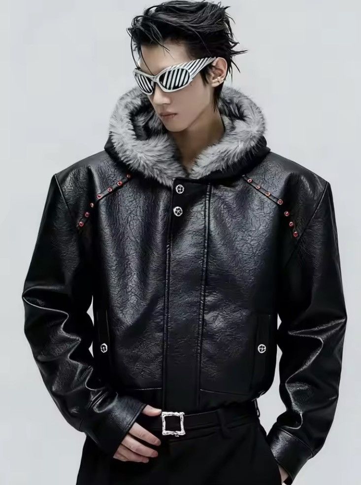Japanese Brand Black Faux Leather Bomber Jacket with Fur Collar Size US XL / EU 56 / 4 - 6 Thumbnail