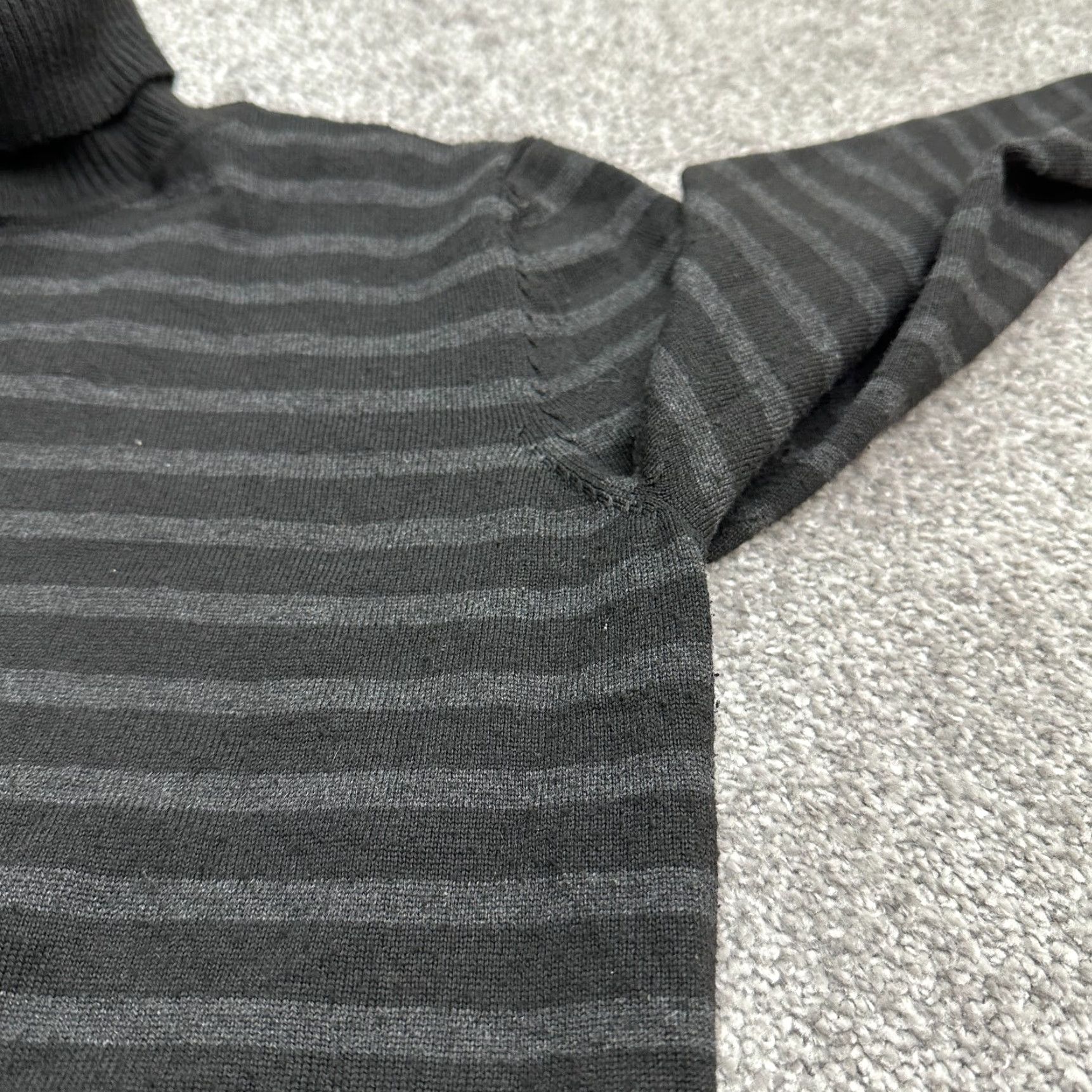 Vintage Cupio Turtleneck Pullover Sweater Womens M Black Striped Knit Button Casual Sleeve Long Sleeve Knit Style Regular Fit Polyester Rayon Coupon? Size M / US 6-8 / IT 42-44 - 4 Thumbnail