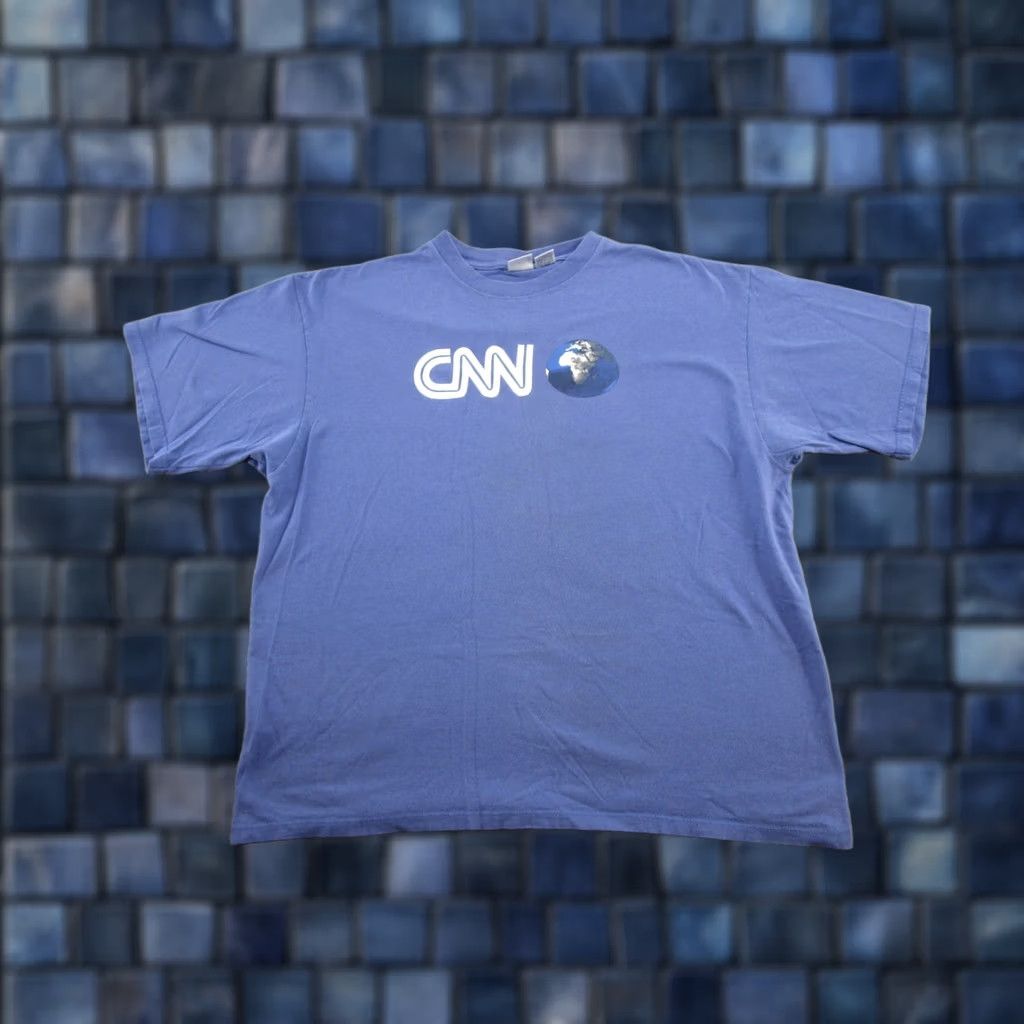 Soffe VINTAGE CNN Tee Shirt Soffe Men XL News Blue 90s TV Globe Logo Shirt Size US XL / EU 56 / 4 - 1 Thumbnail