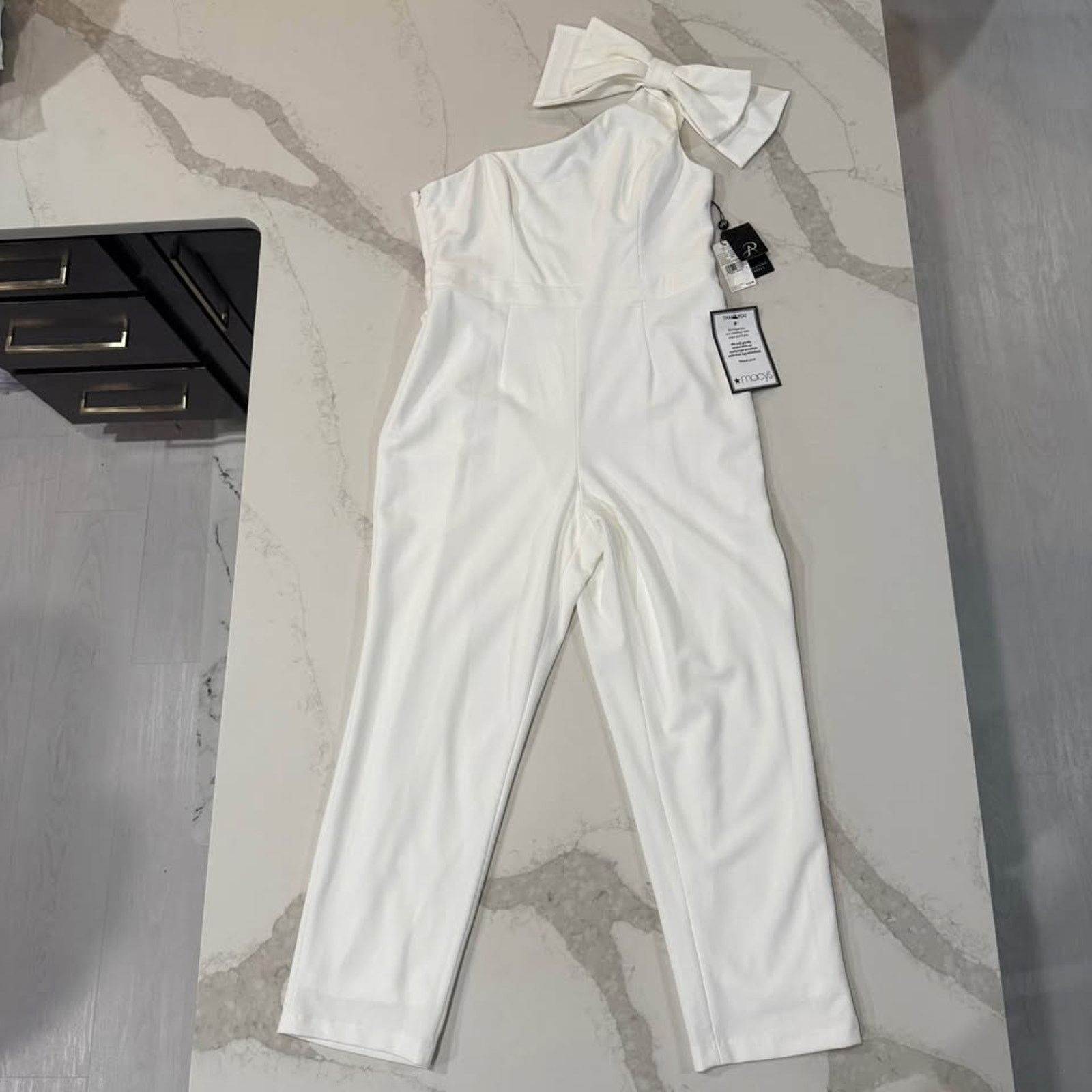 Adrianna Papell Adrianna Papell NWT One Shoulder Ivory Jumpsuit Bow Women 16 Size 38" / US 16 / IT 52 - 1 Thumbnail